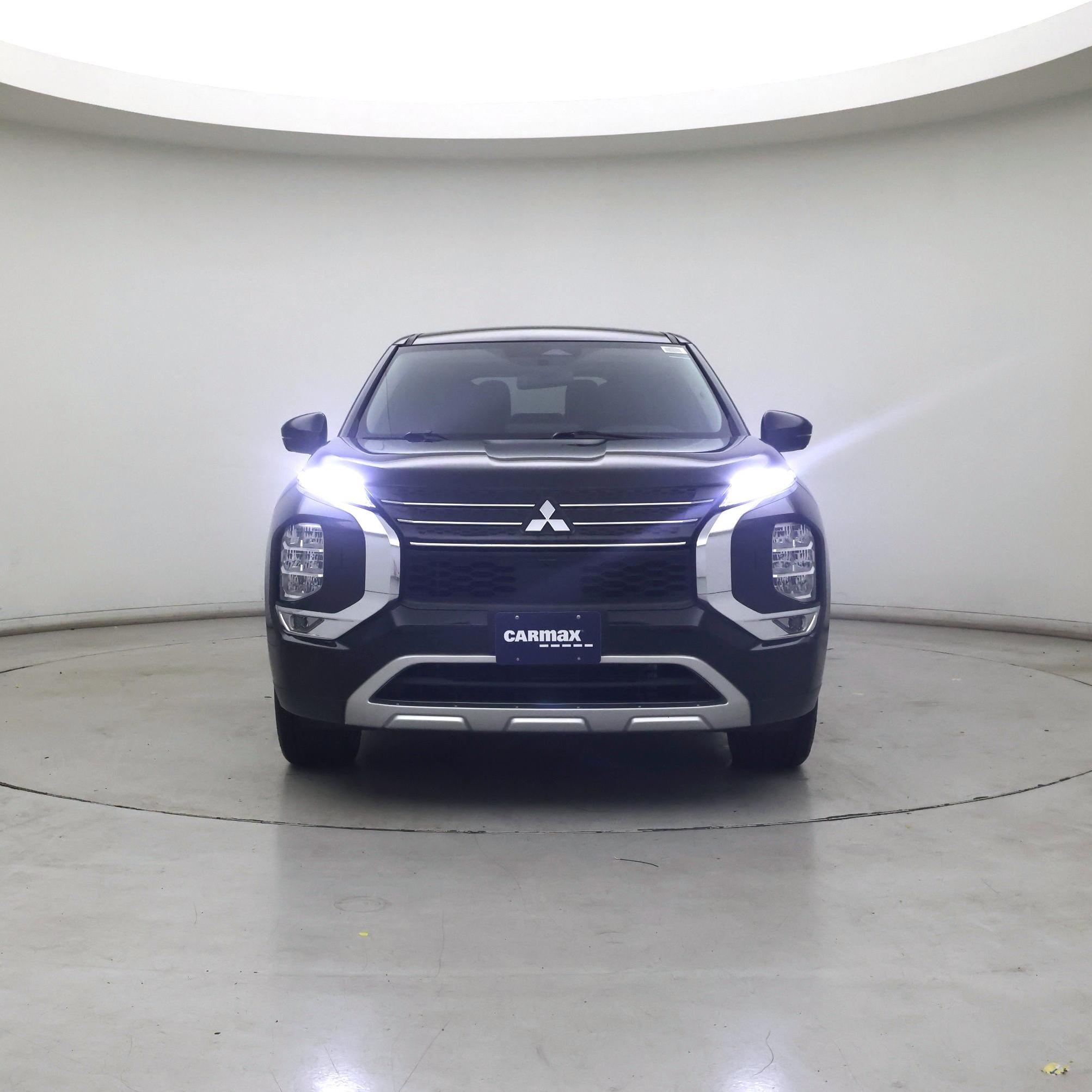 Thumbnail: 2022 Mitsubishi Outlander - 5