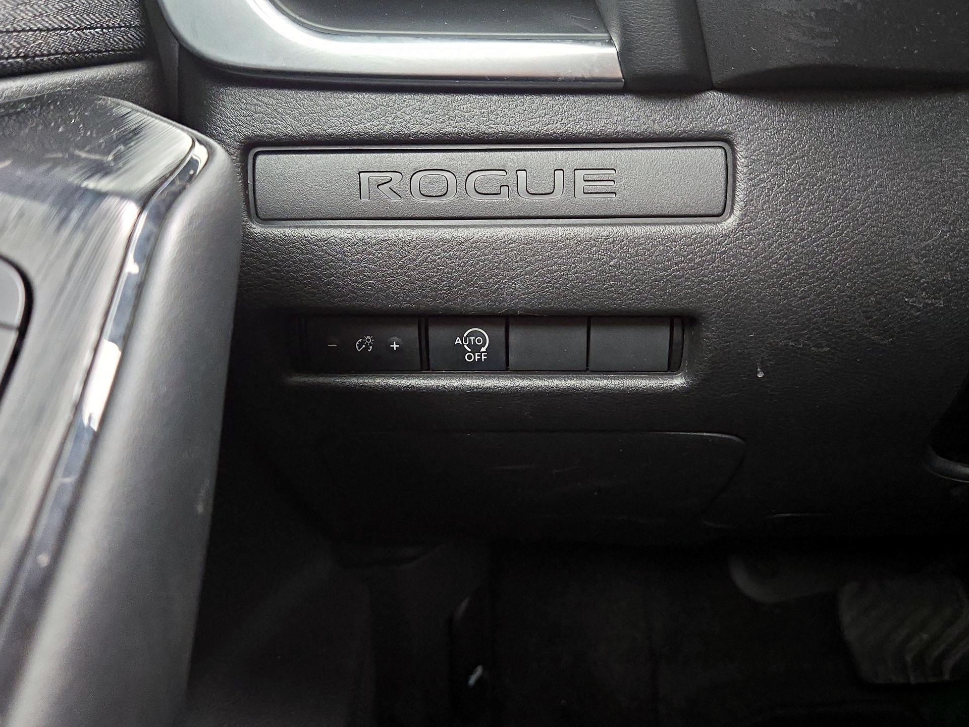 Thumbnail: 2023 Nissan Rogue - 13