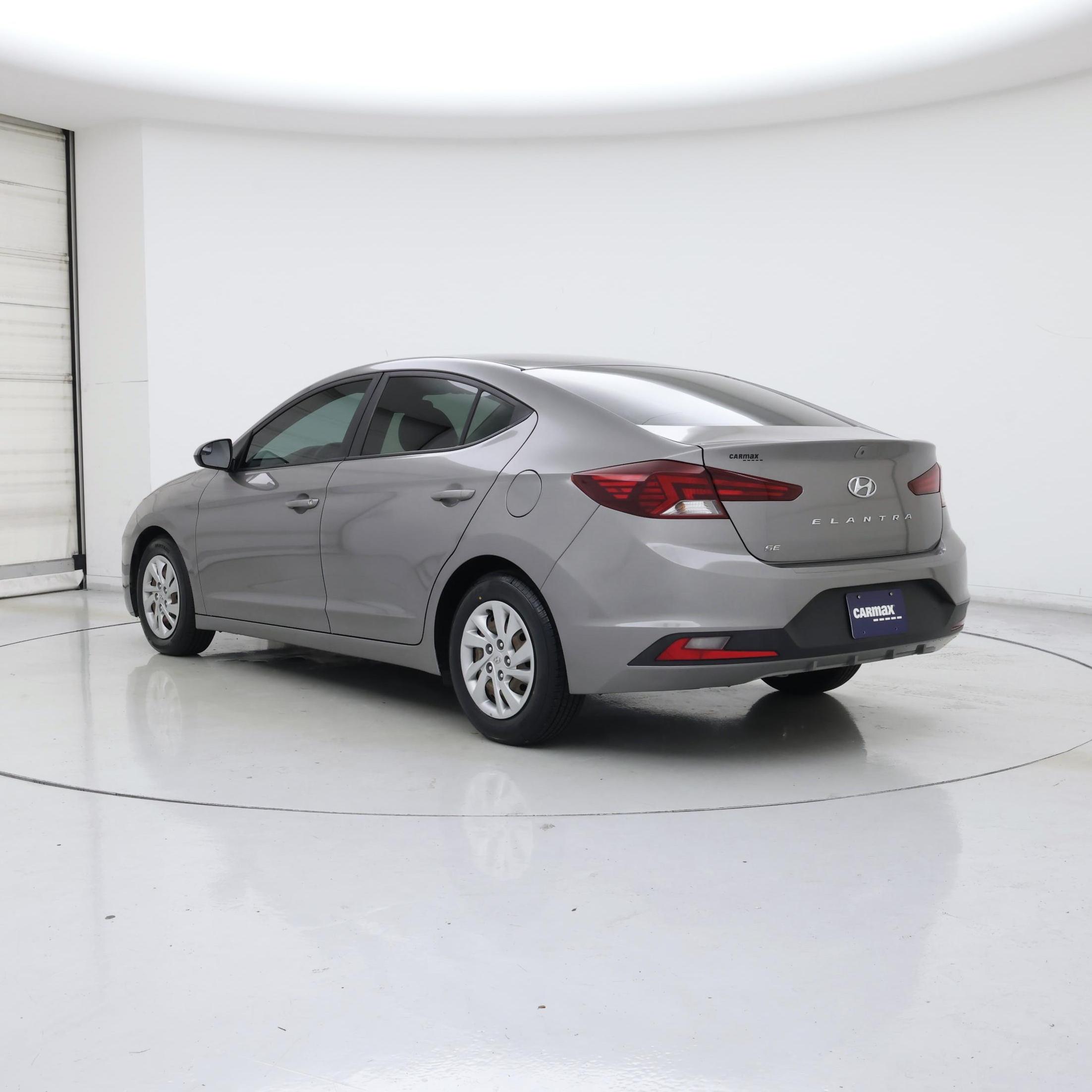 Thumbnail: 2020 Hyundai Elantra - 2