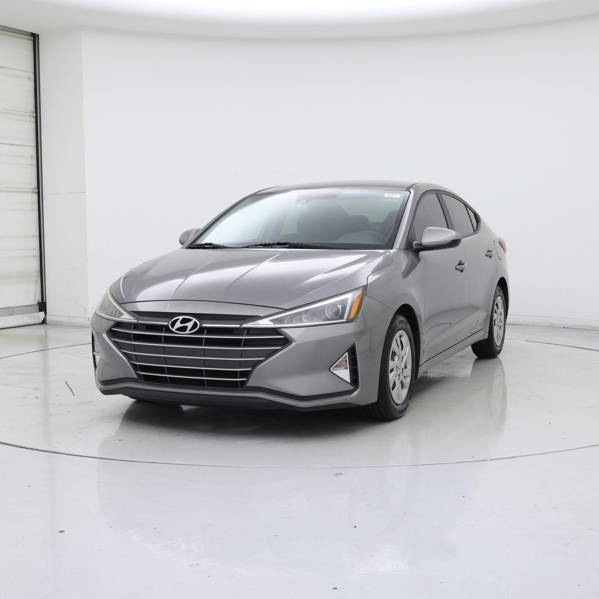 Thumbnail: 2020 Hyundai Elantra - 4