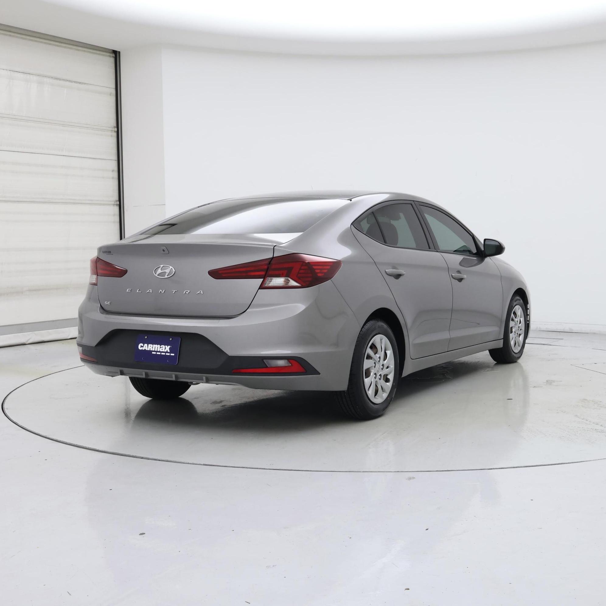 Thumbnail: 2020 Hyundai Elantra - 8