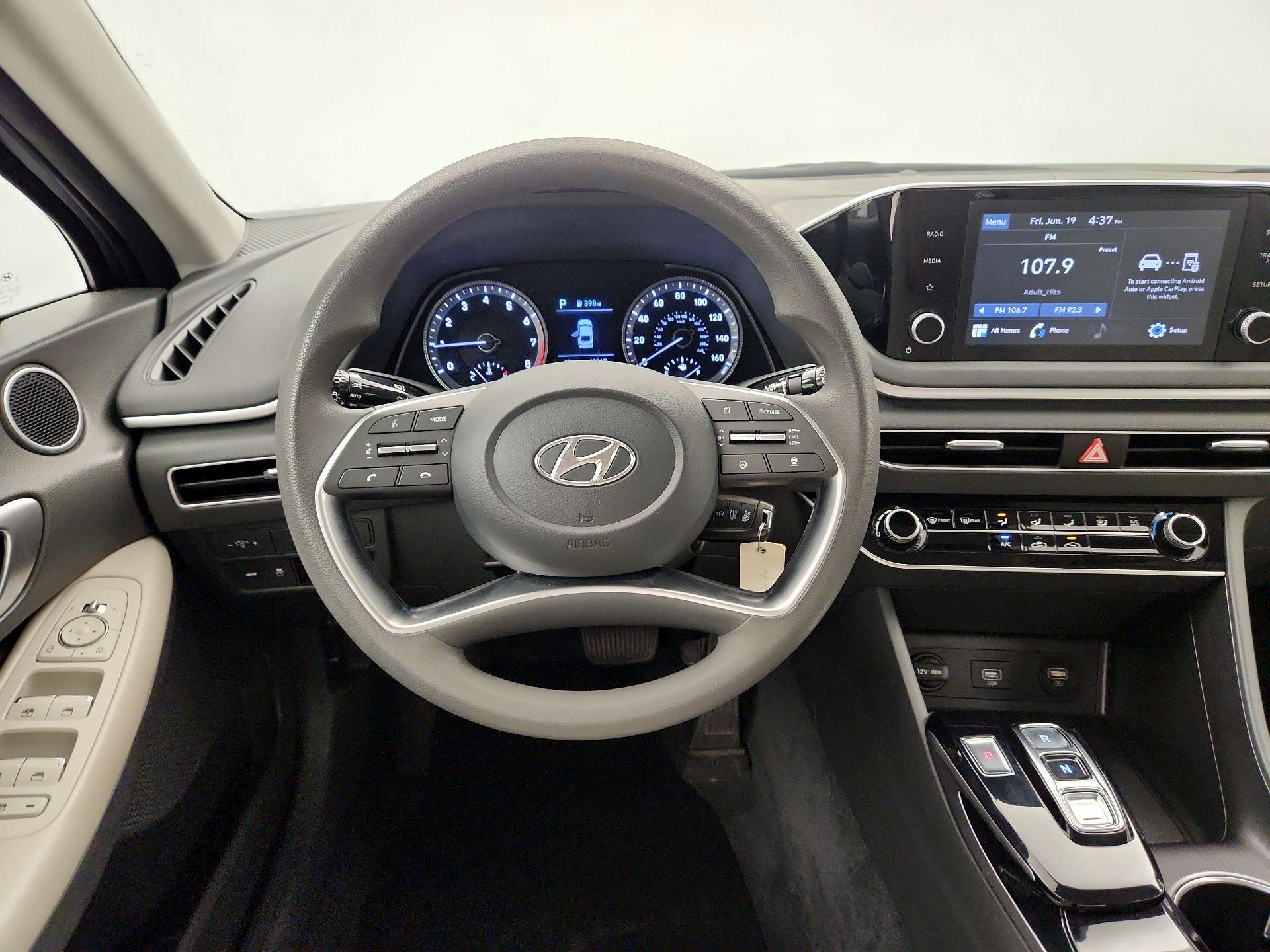 Thumbnail: 2023 Hyundai Sonata - 10