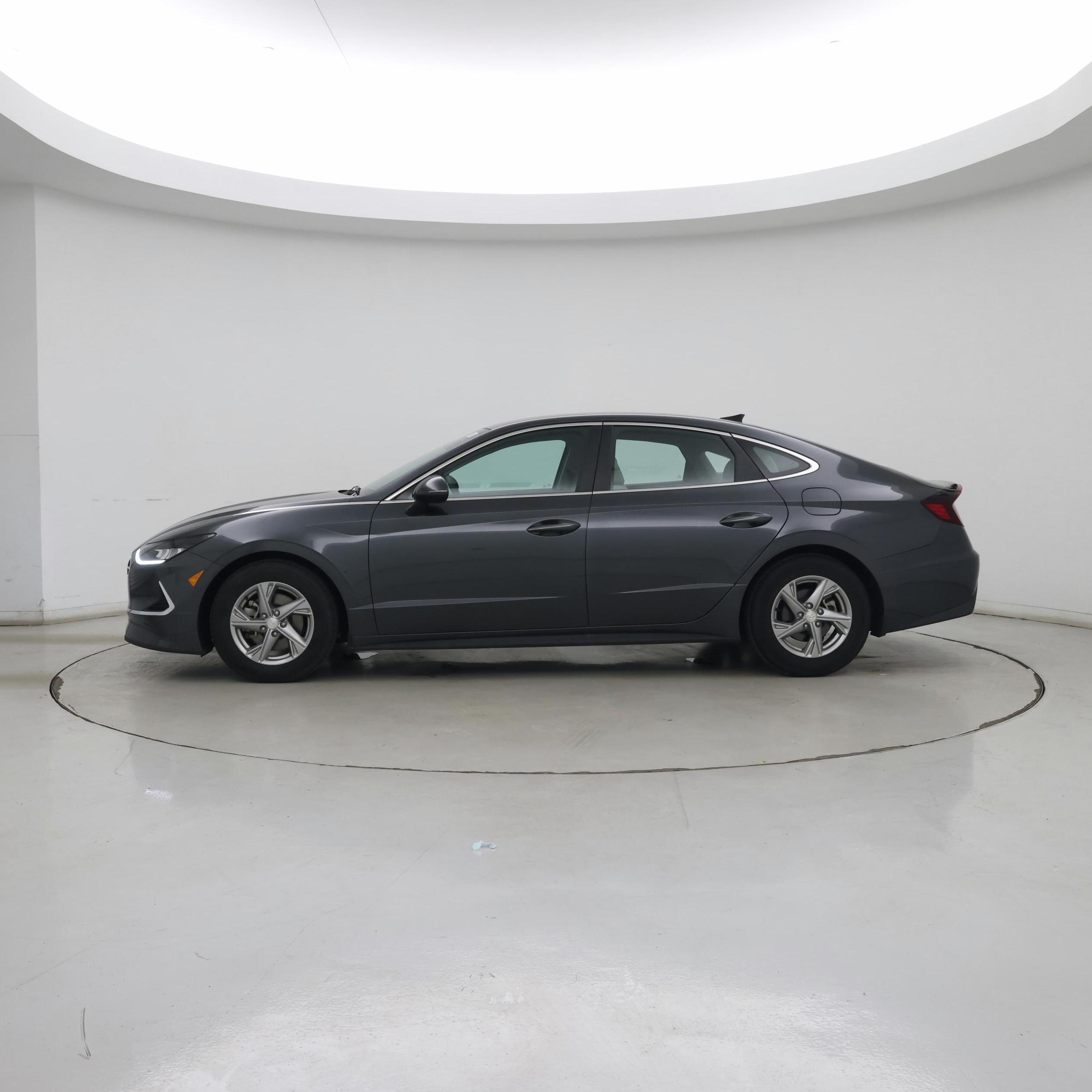 Thumbnail: 2023 Hyundai Sonata - 3