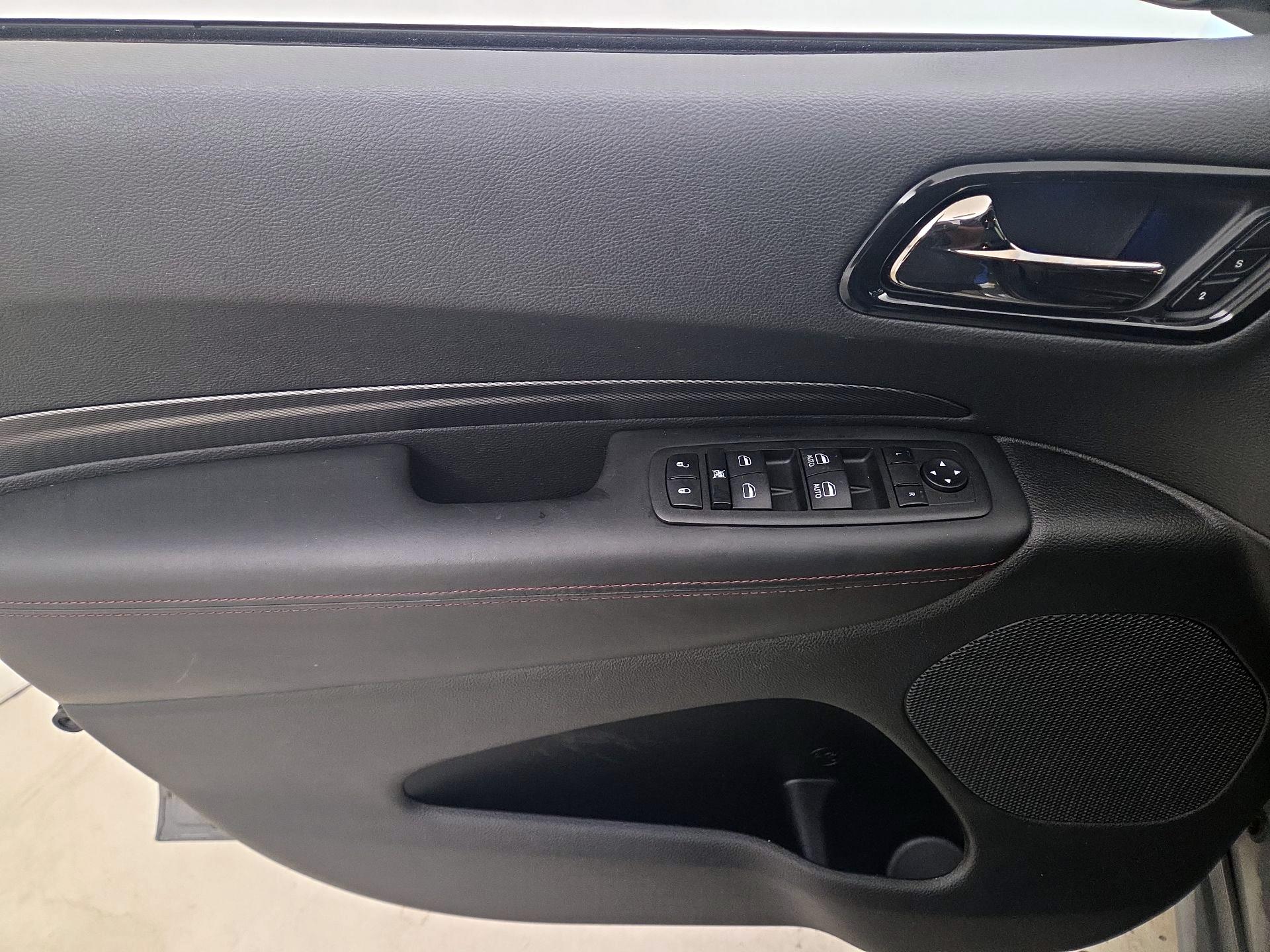 Thumbnail: 2022 Dodge Durango - 12