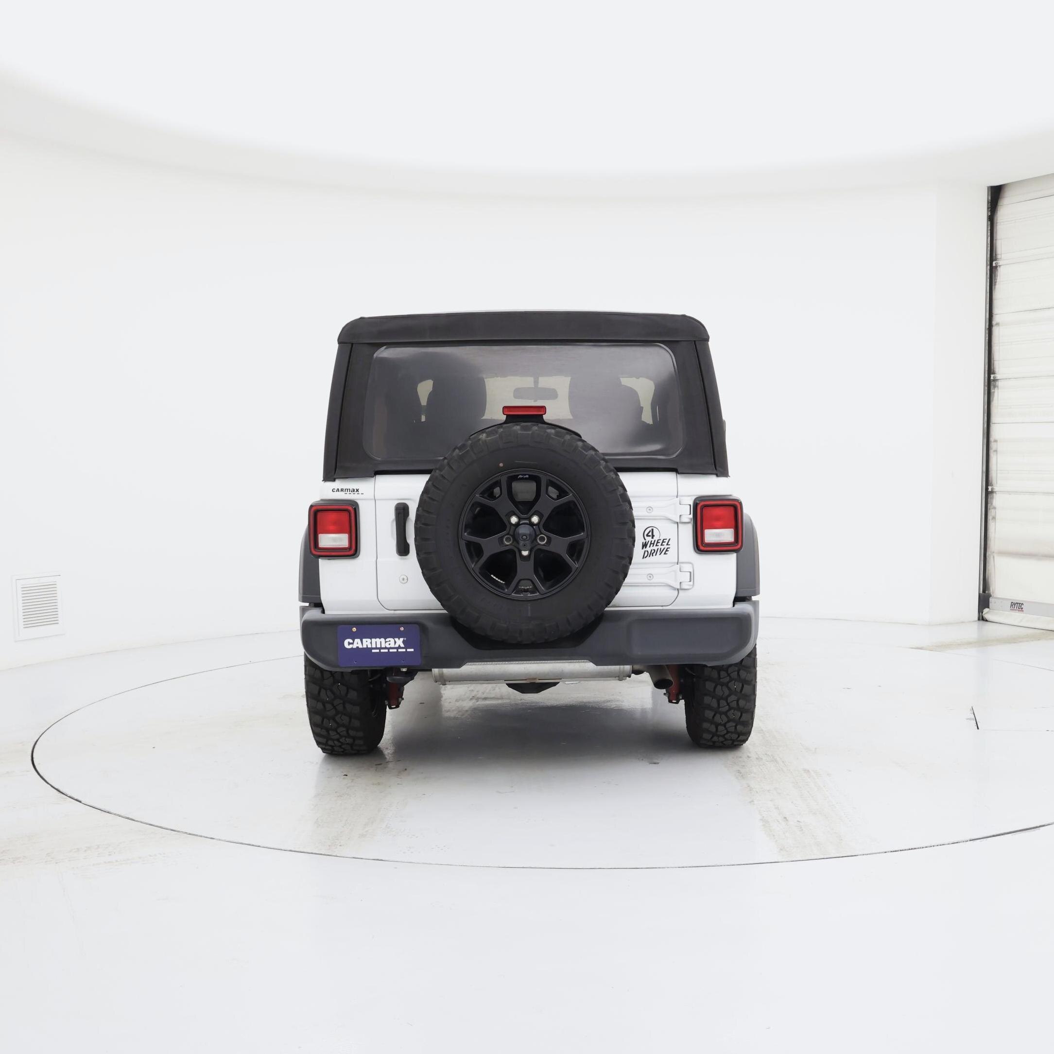 Thumbnail: 2022 Jeep Wrangler - 6