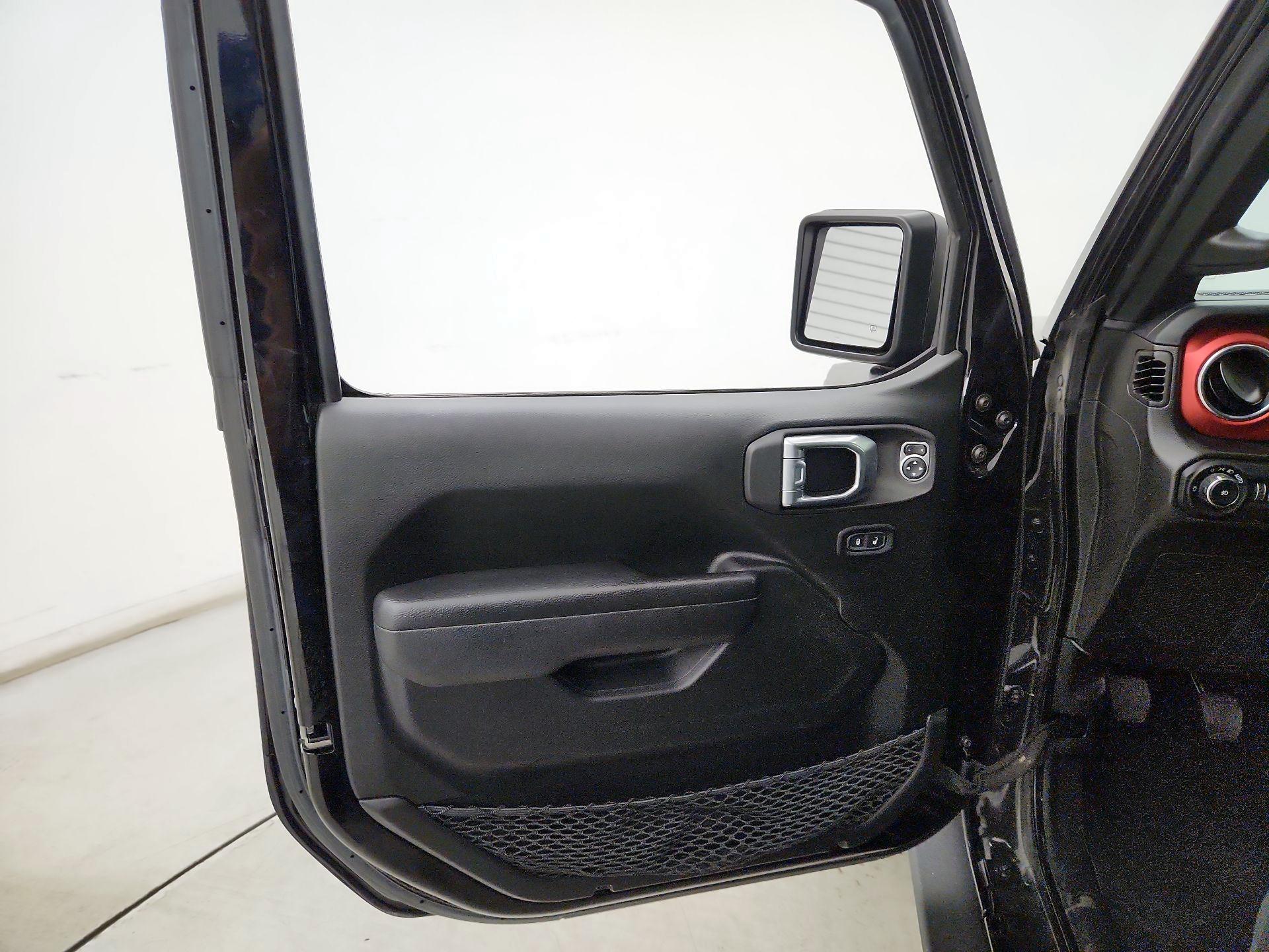 Thumbnail: 2022 Jeep Wrangler - 12