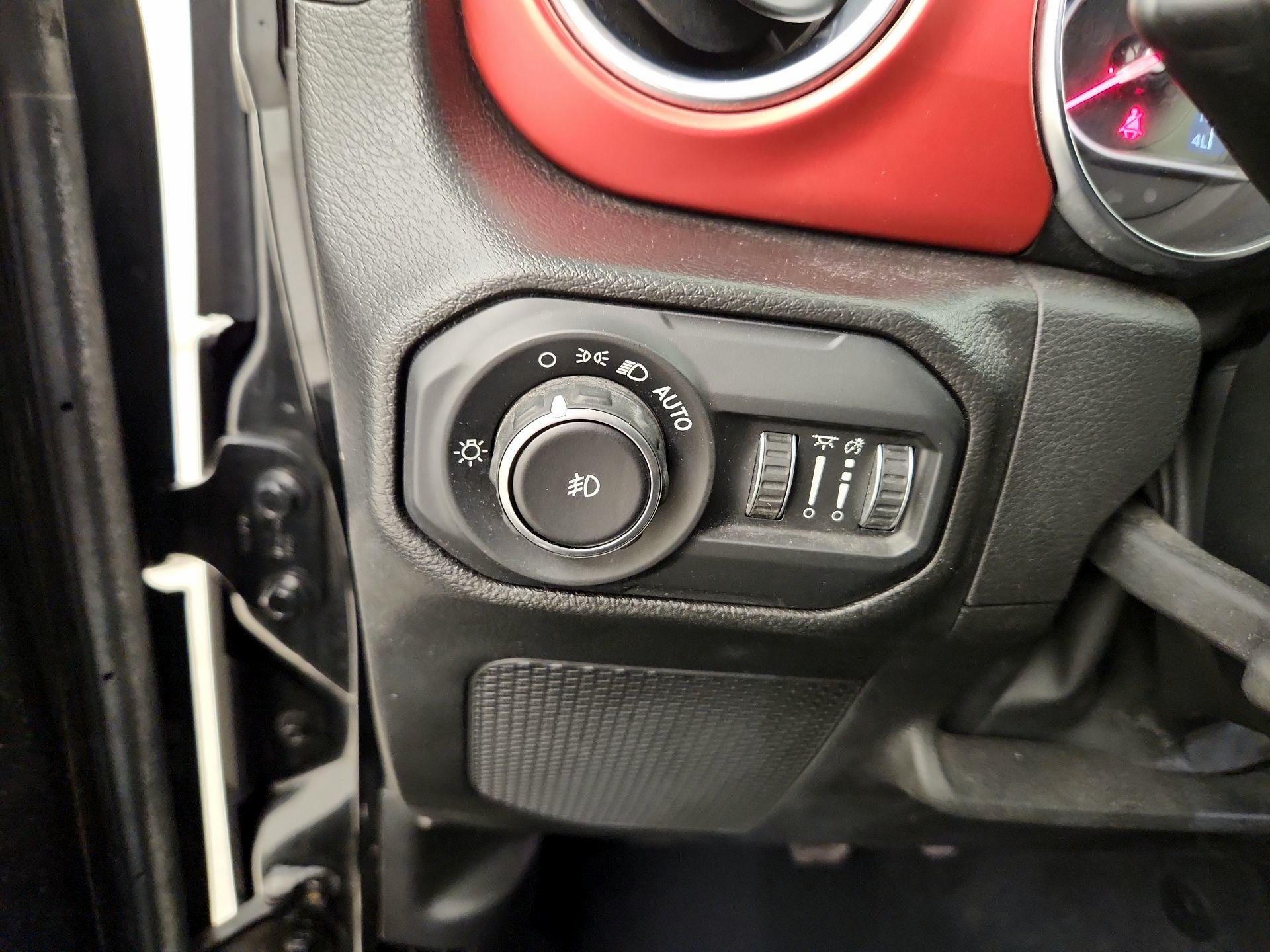 Thumbnail: 2022 Jeep Wrangler - 13