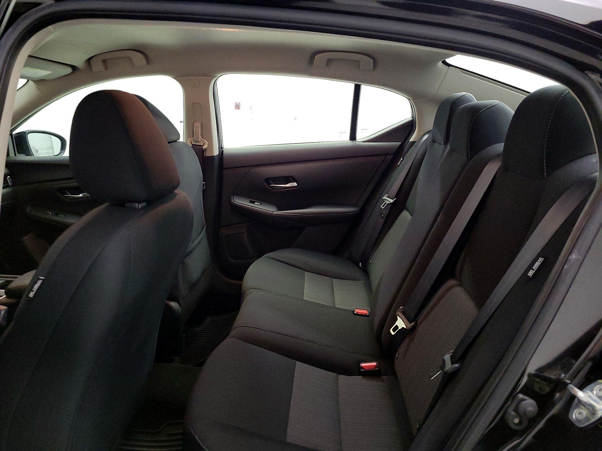 Thumbnail: 2023 Nissan Sentra - 19