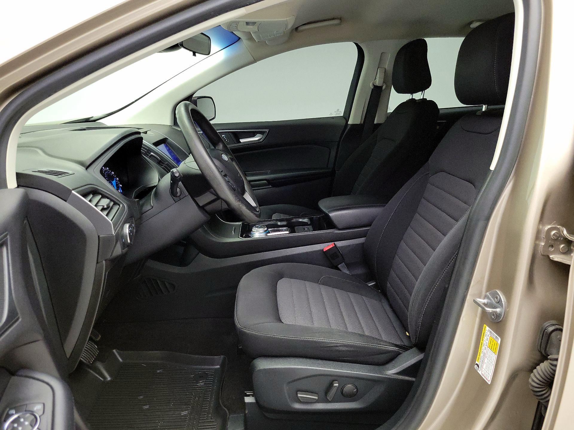 Thumbnail: 2020 Ford Edge - 11