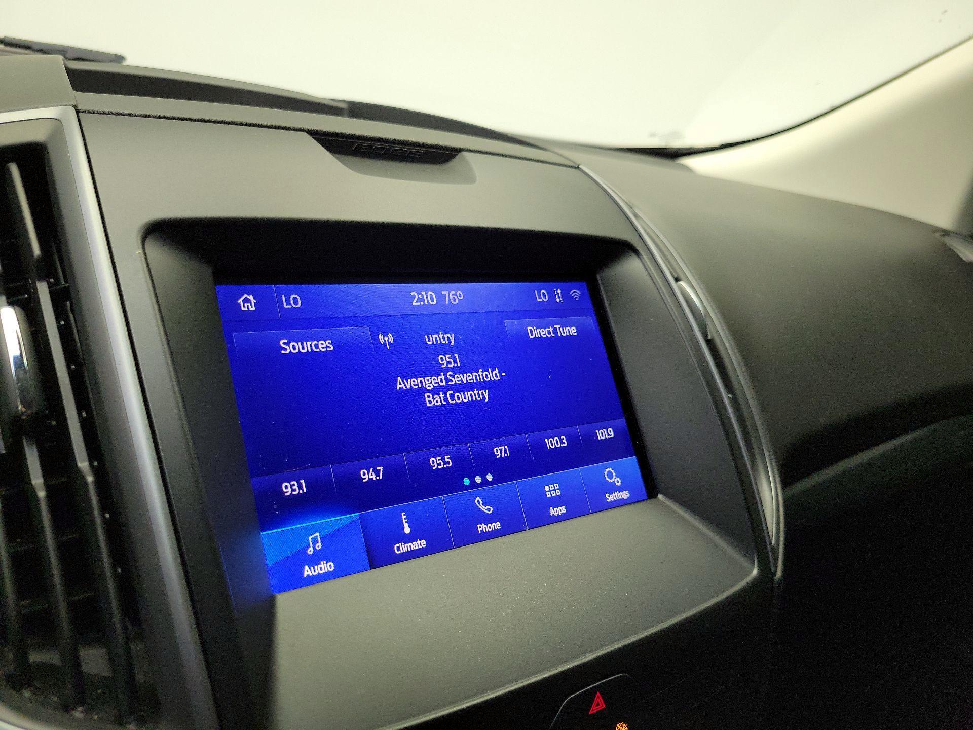 Thumbnail: 2020 Ford Edge - 15