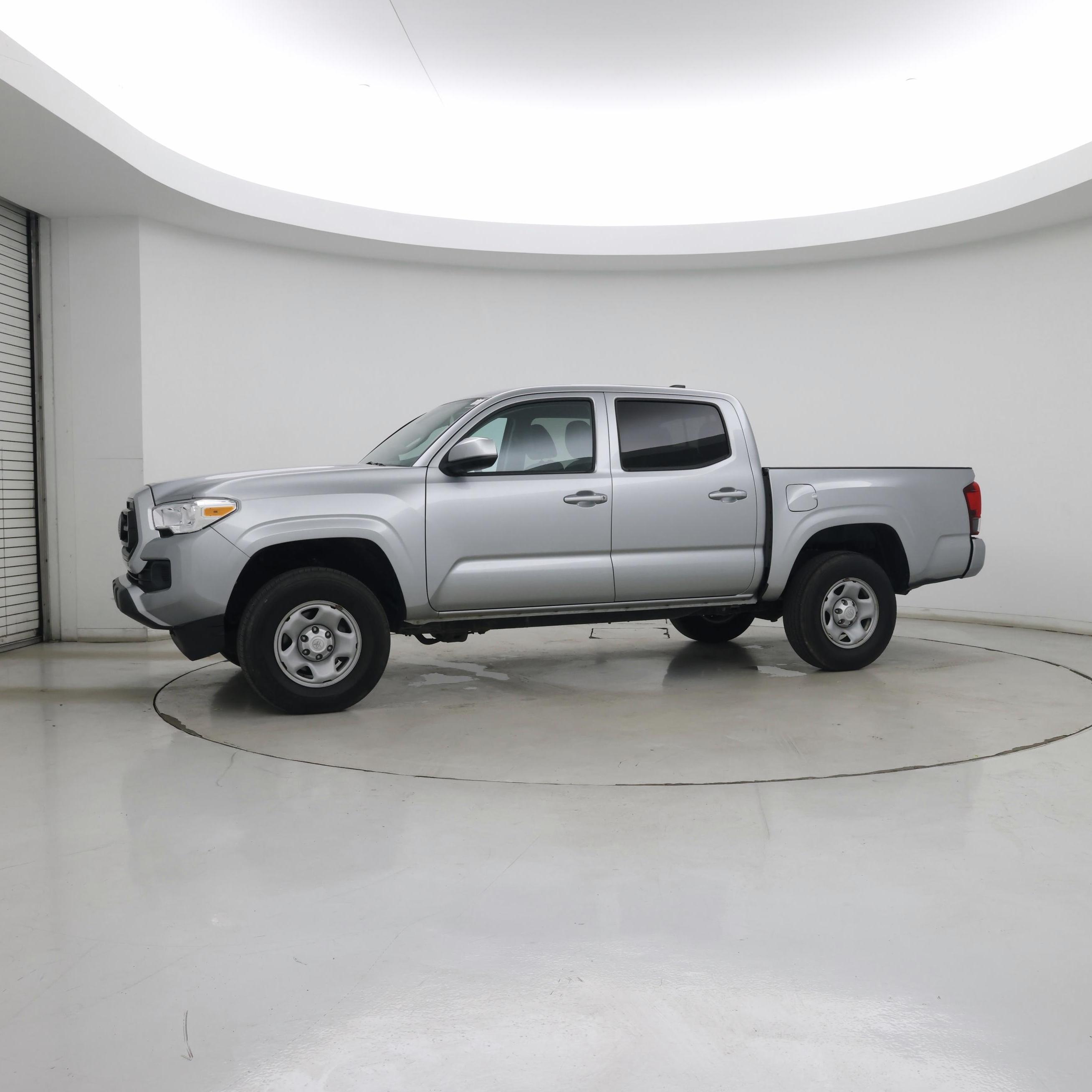 Thumbnail: 2023 Toyota Tacoma - 4