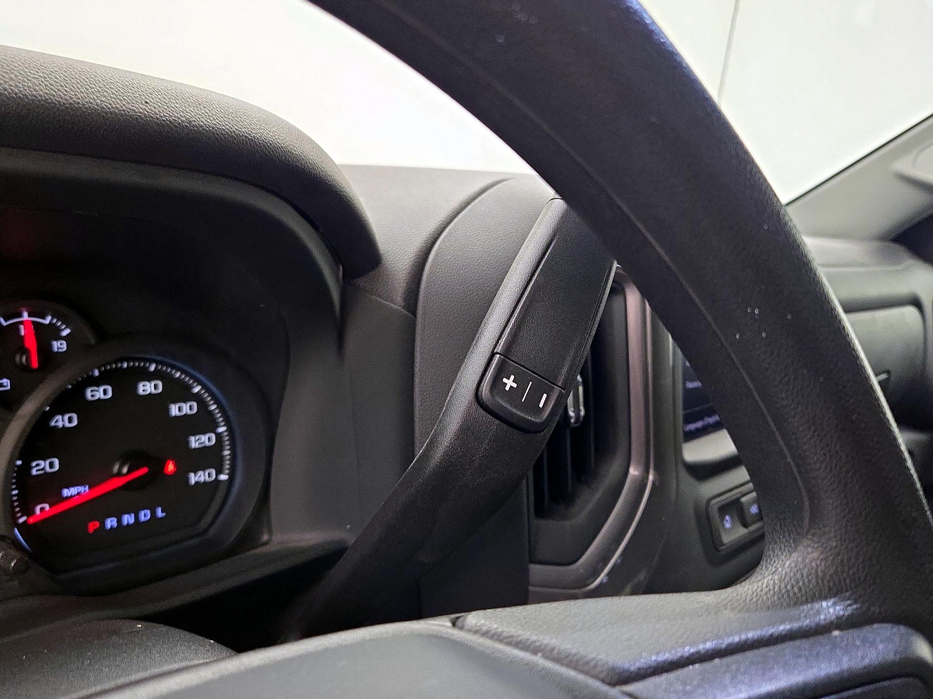 Thumbnail: 2025 Chevrolet Silverado 1500 - 17