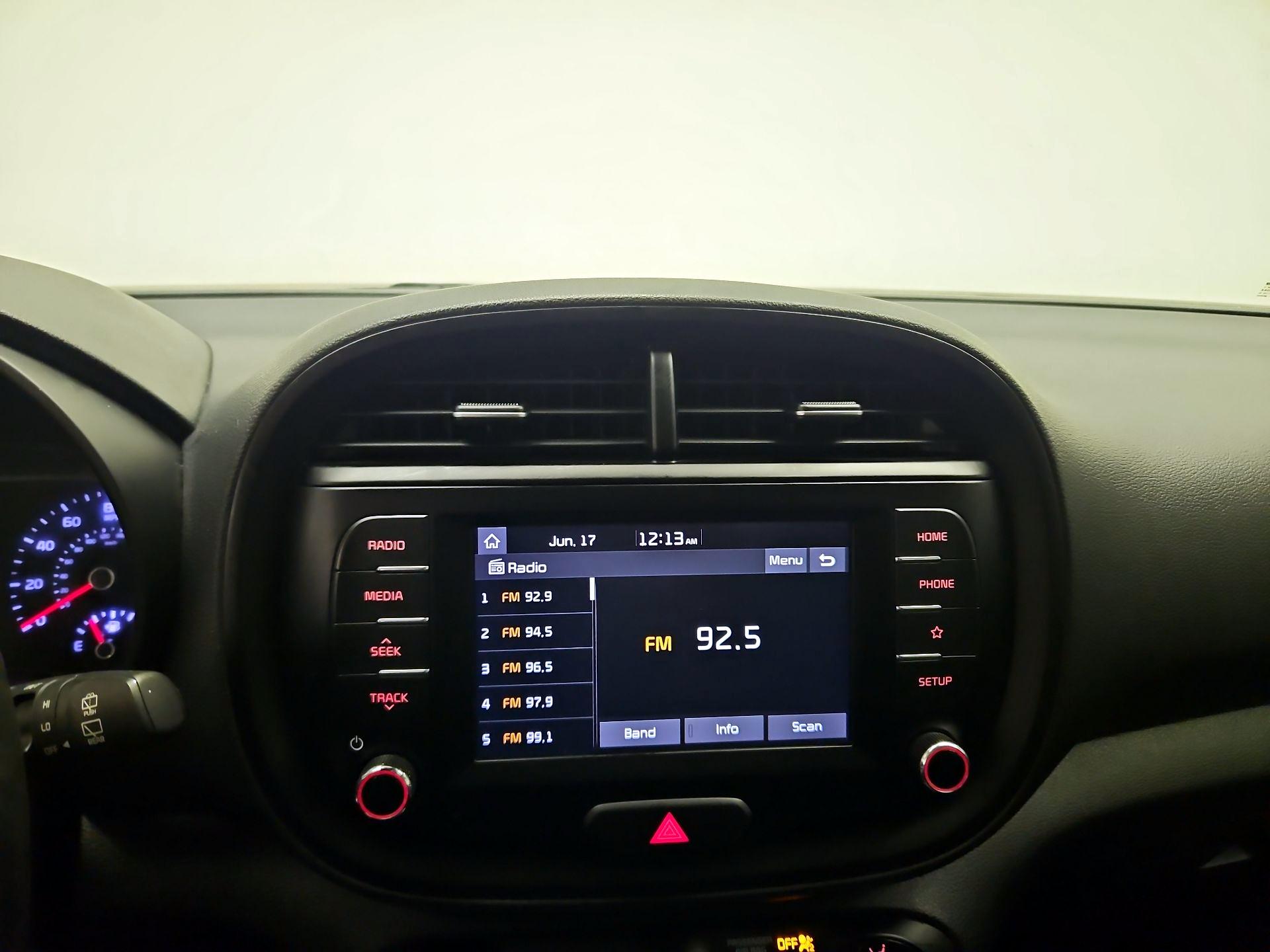 Thumbnail: 2021 Kia Soul - 14
