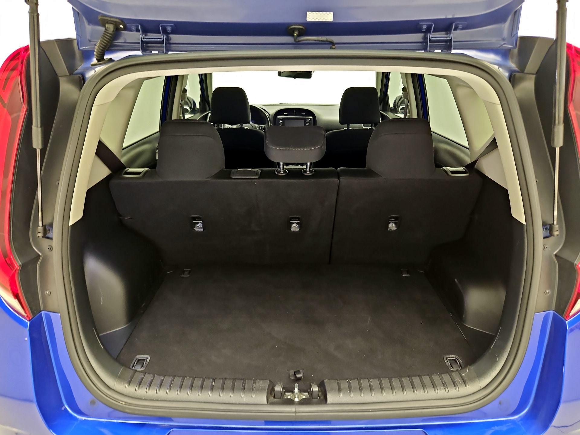 Thumbnail: 2021 Kia Soul - 18
