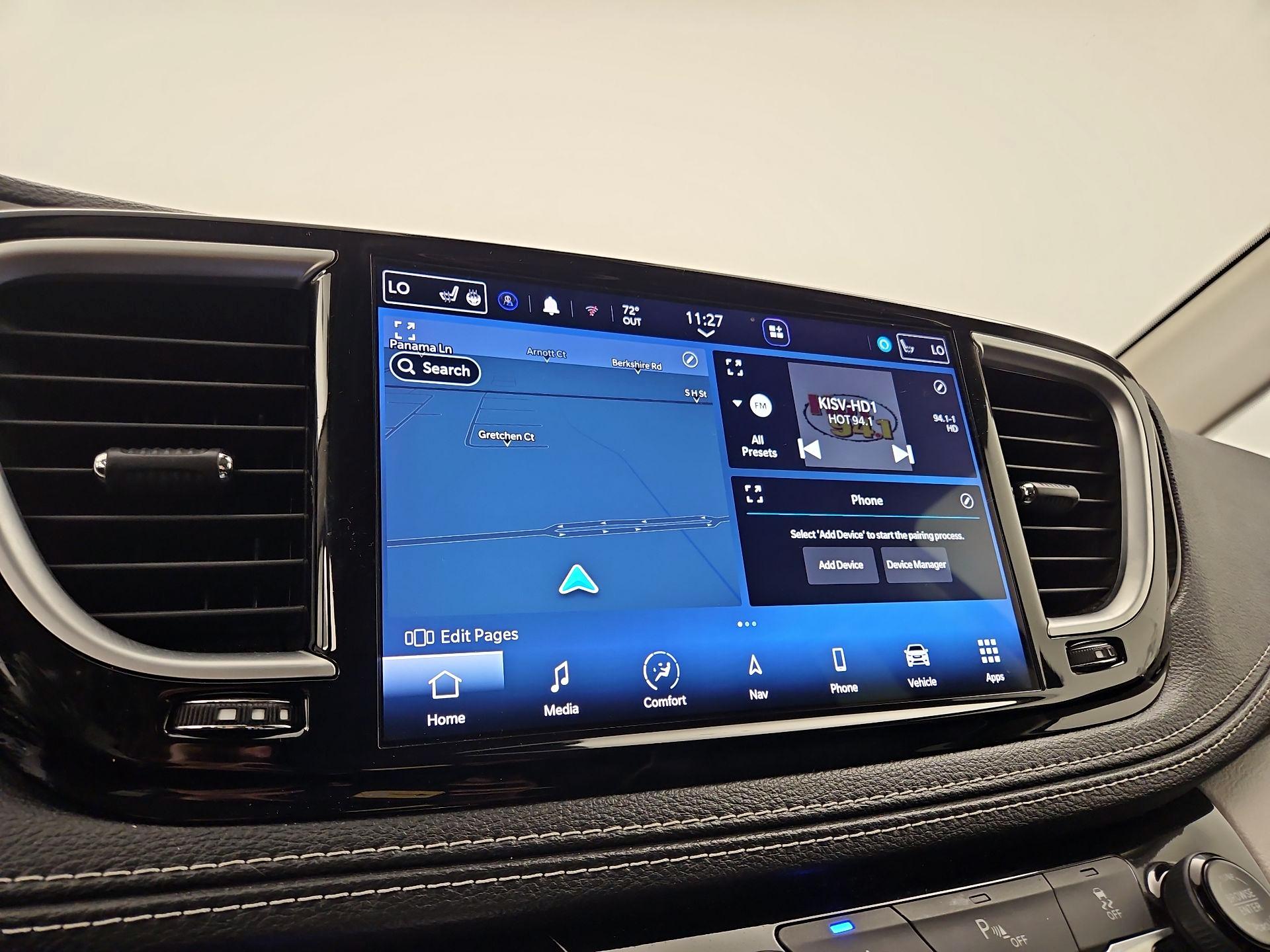 Thumbnail: 2023 Chrysler Pacifica - 14