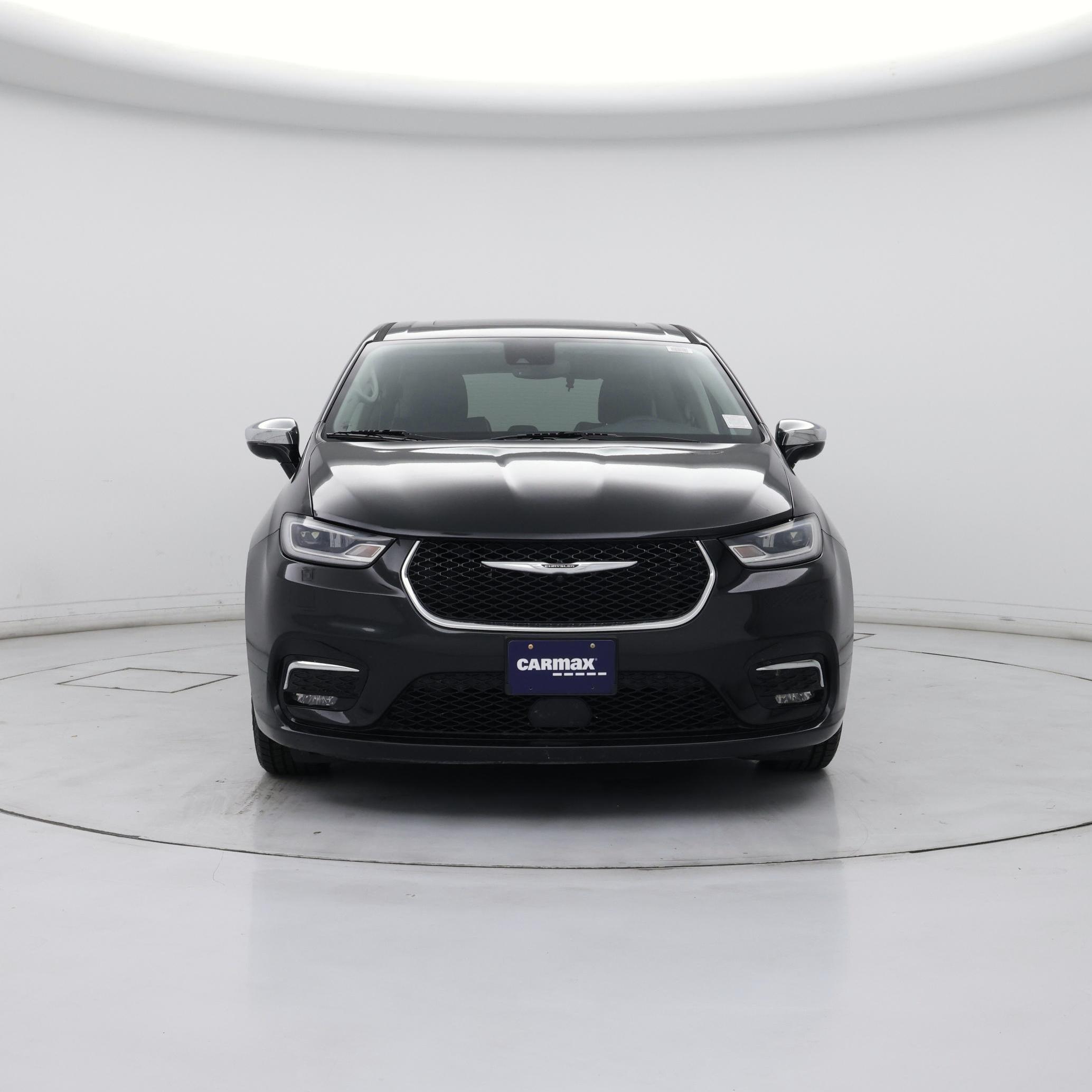 Thumbnail: 2023 Chrysler Pacifica - 5