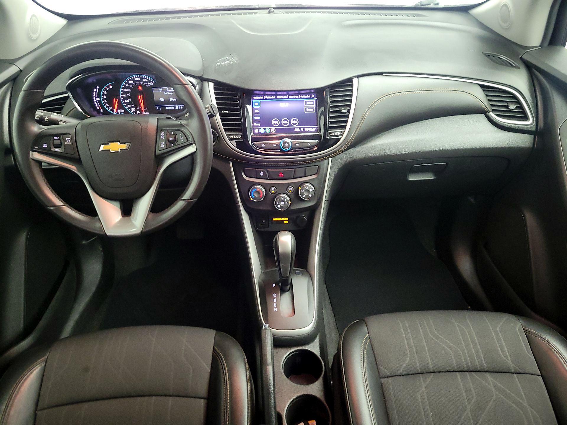Thumbnail: 2021 Chevrolet Trax - 9