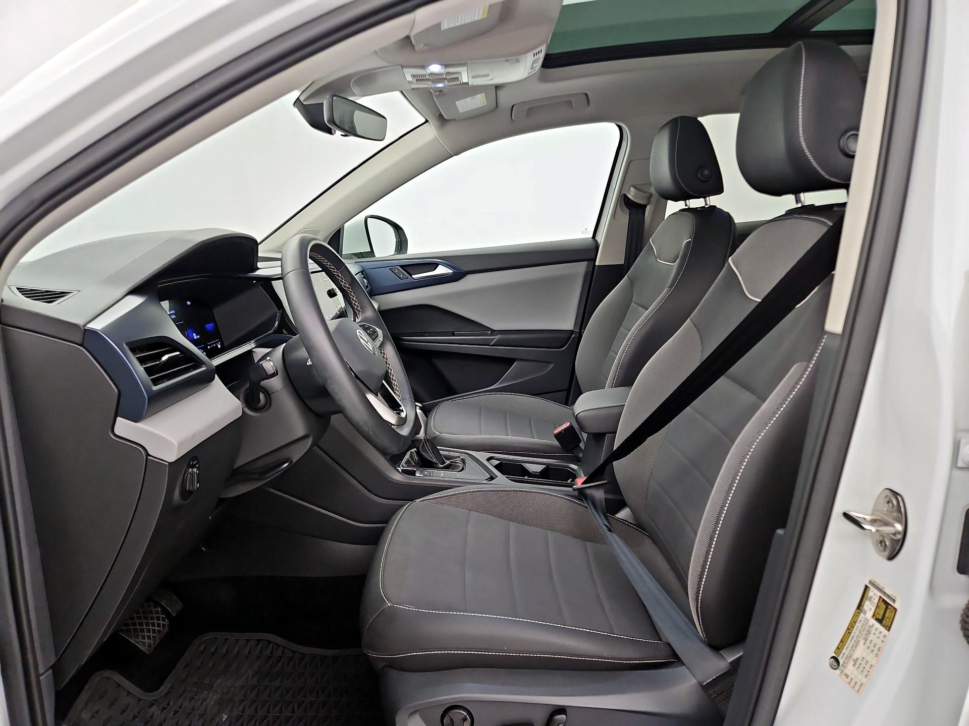 Thumbnail: 2023 Volkswagen Taos - 11