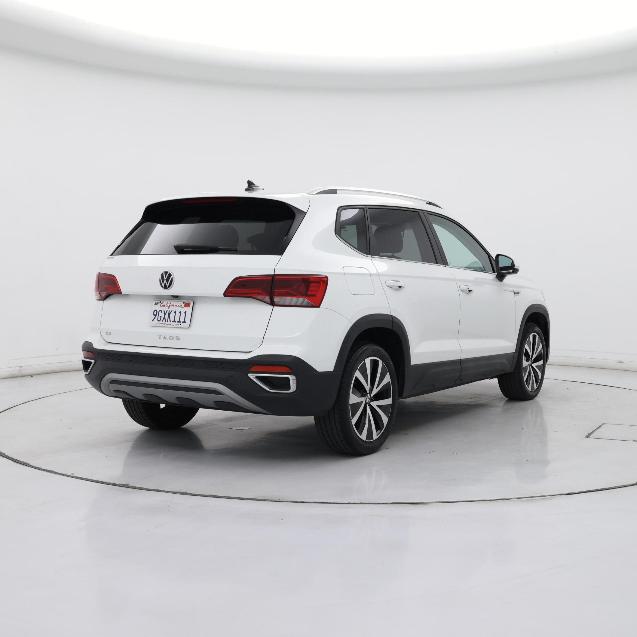 Thumbnail: 2023 Volkswagen Taos - 8