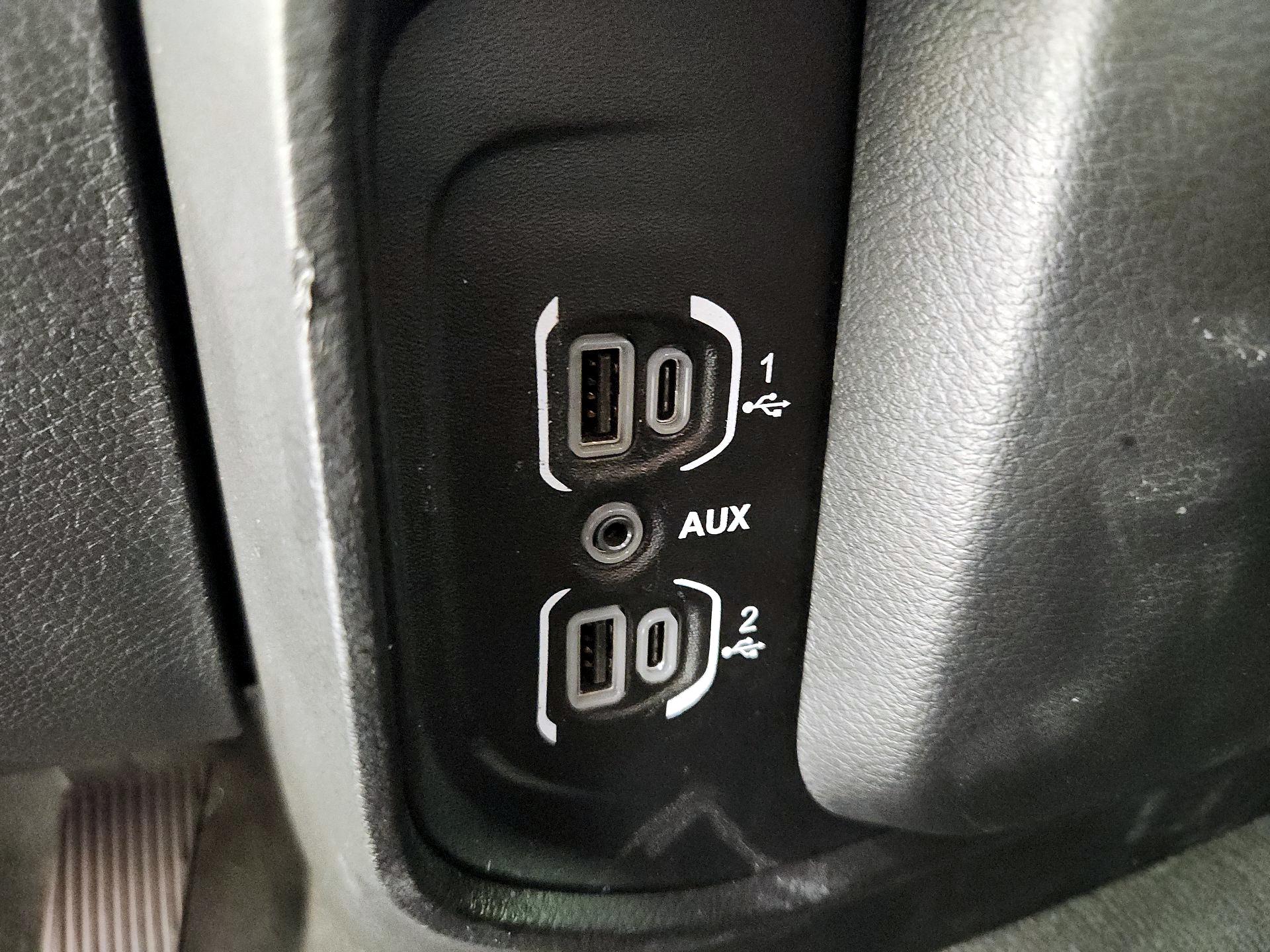 Thumbnail: 2020 RAM 1500 - 18