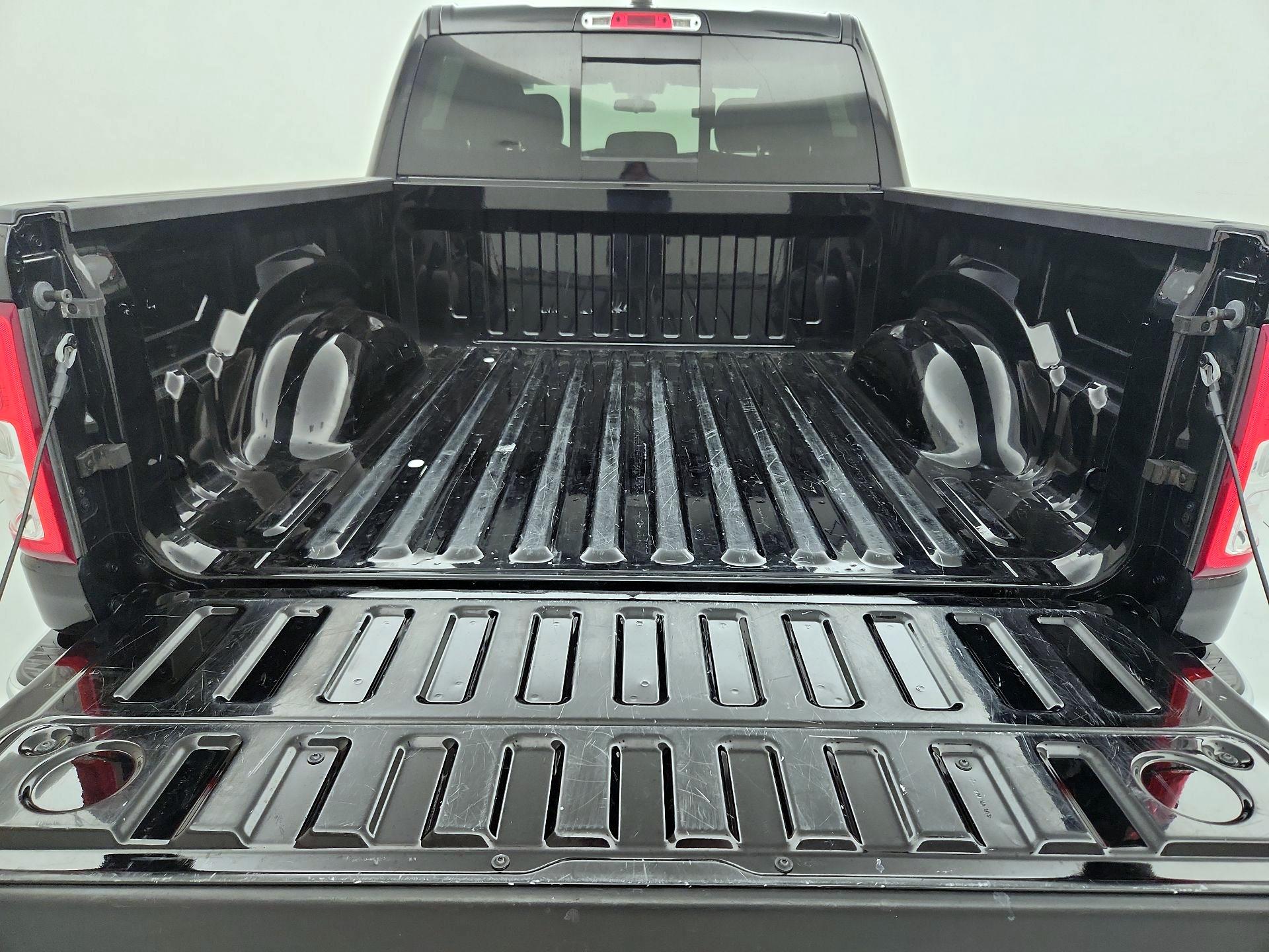 Thumbnail: 2020 RAM 1500 - 20