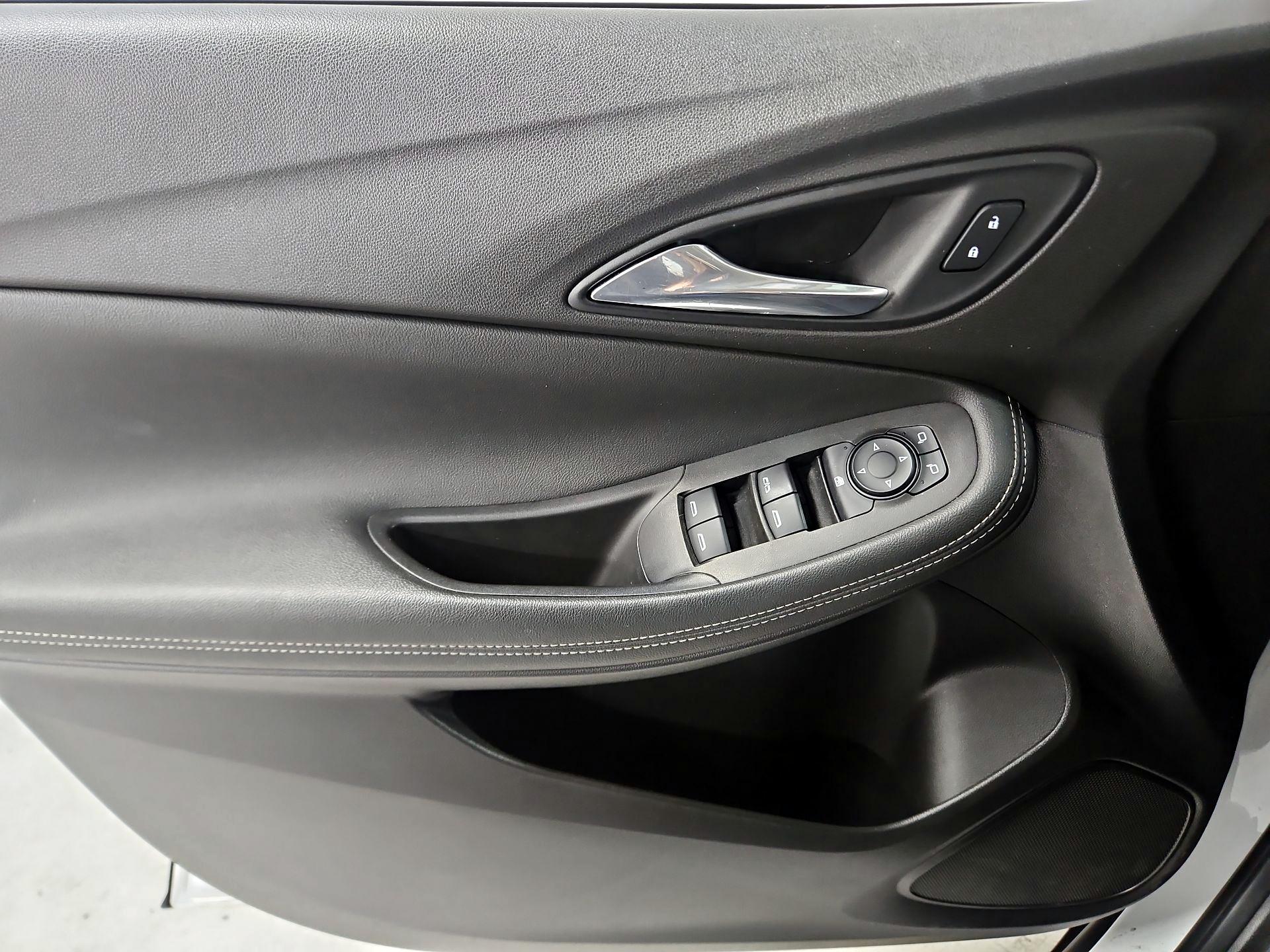 Thumbnail: 2020 Buick Encore GX - 12