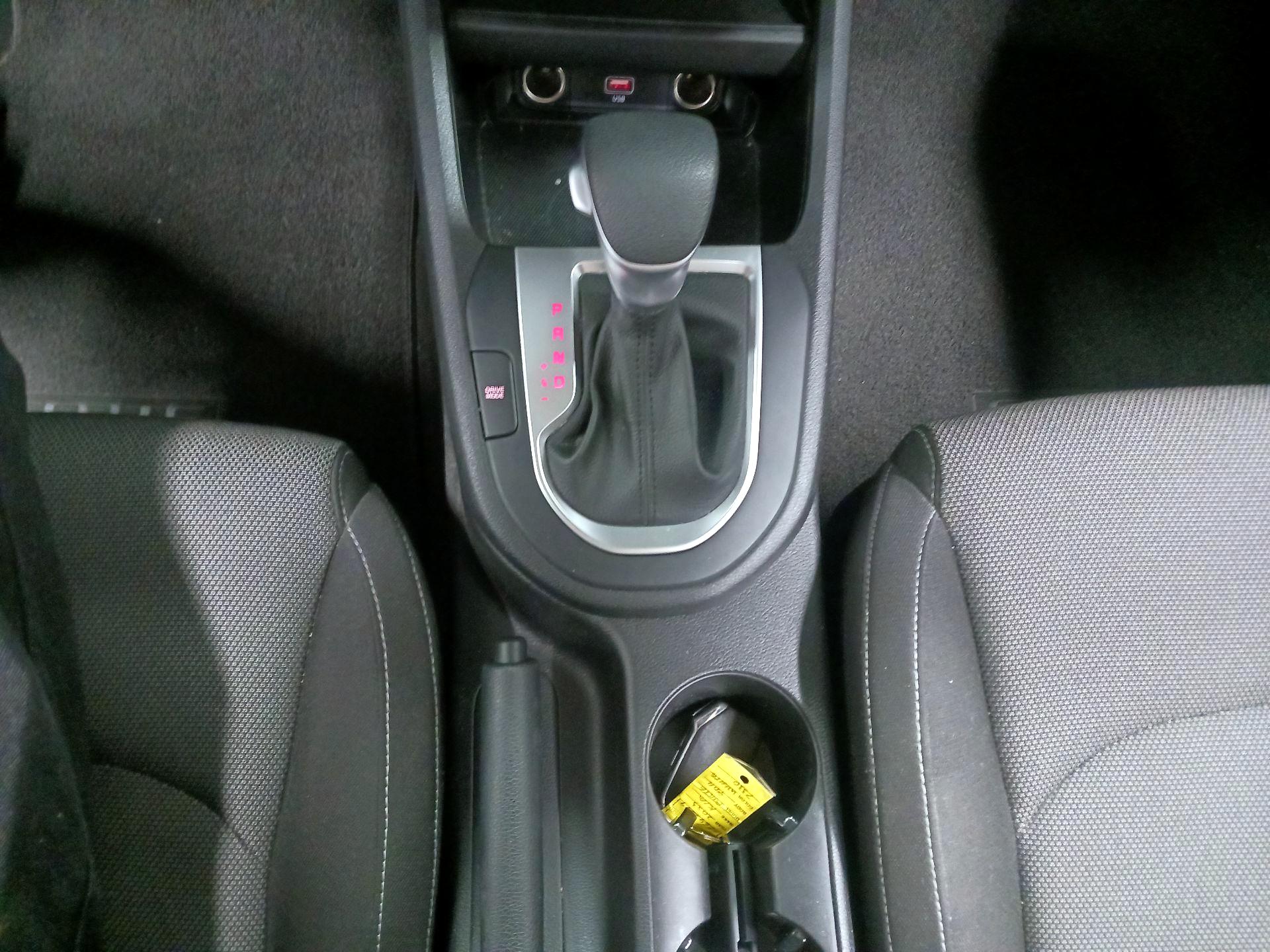 Thumbnail: 2023 Kia Forte - 15