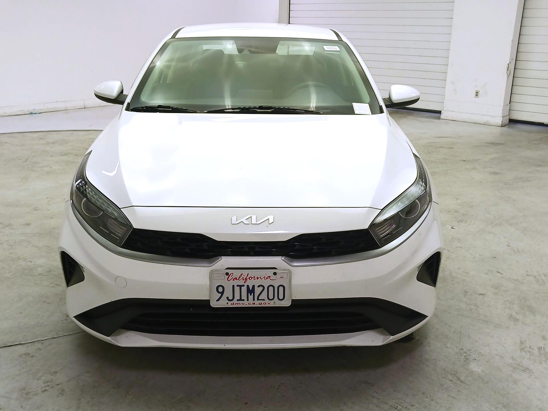 Thumbnail: 2023 Kia Forte - 2