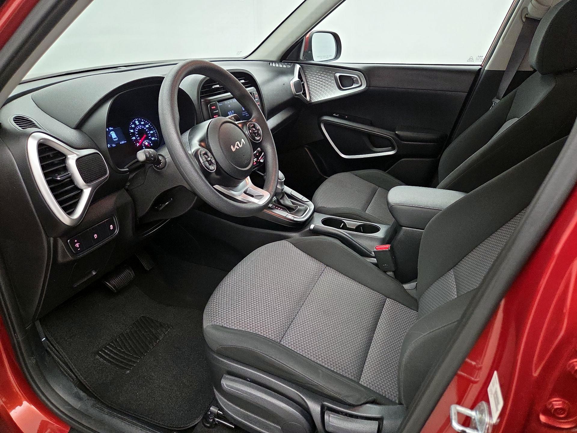 Thumbnail: 2022 Kia Soul - 11
