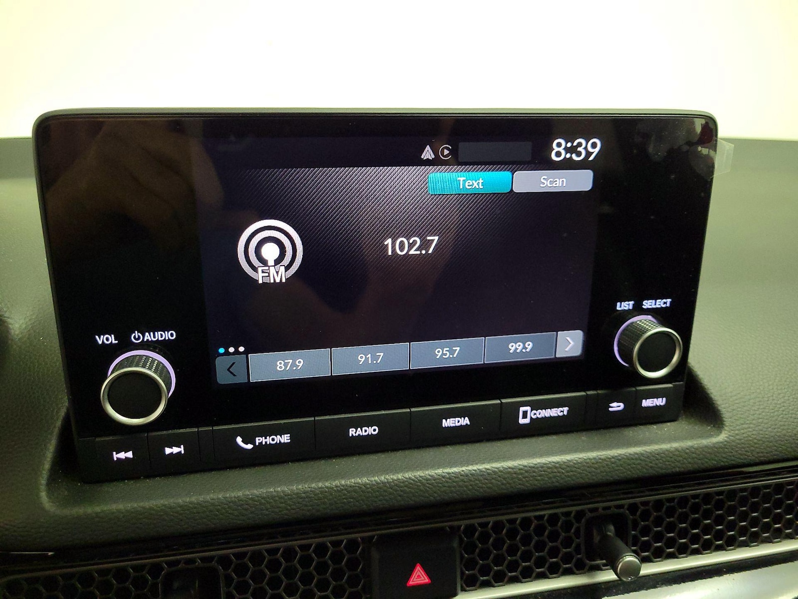 2025 Honda Civic Sport - Photo 17