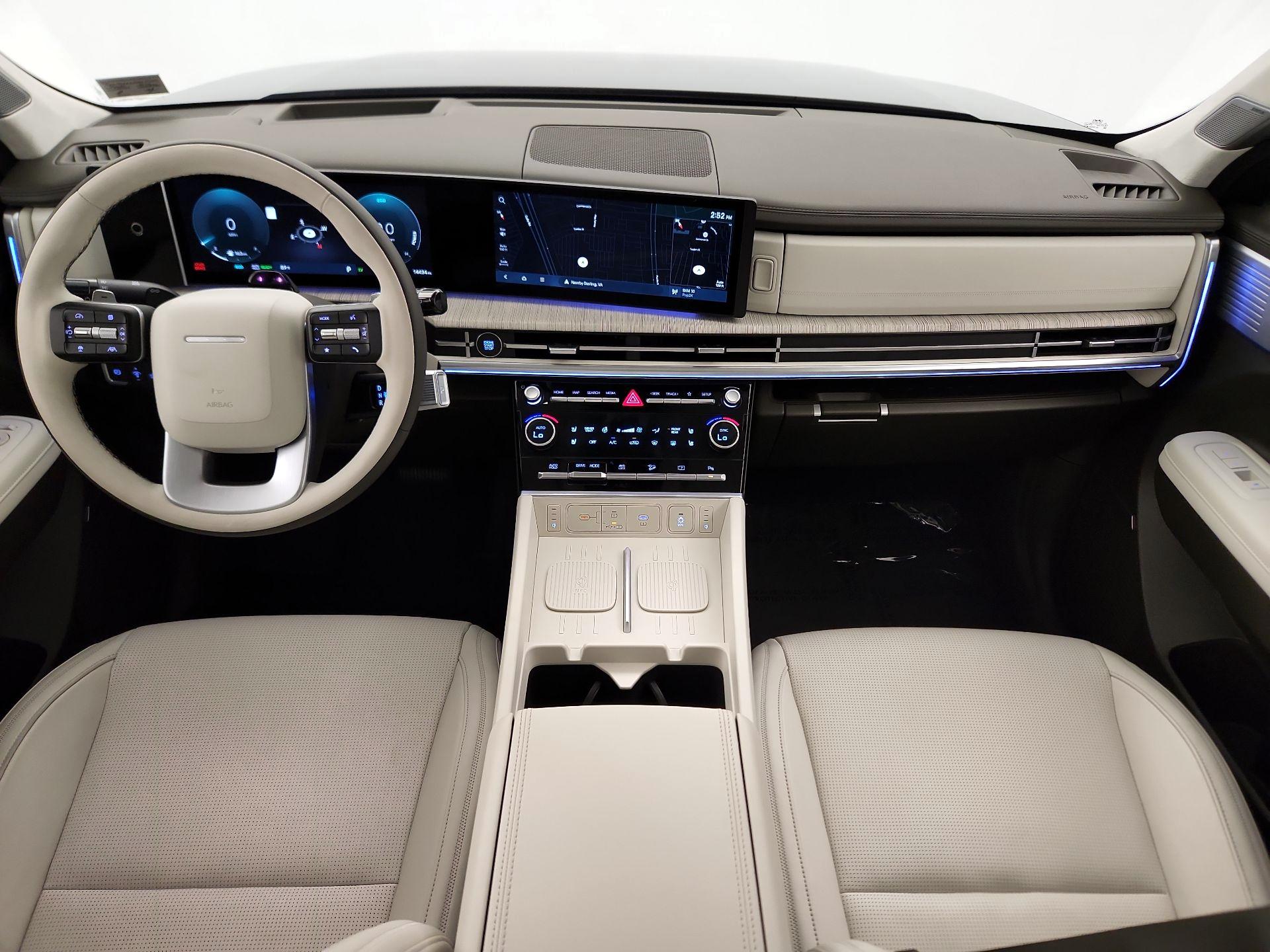 Thumbnail: 2024 Hyundai Santa Fe - 9