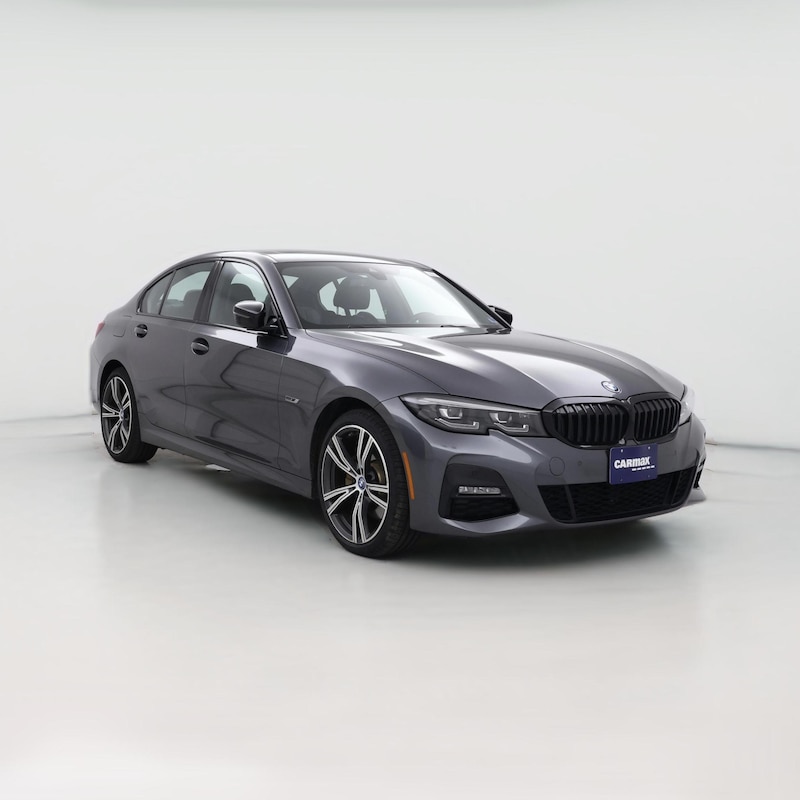 2022 BMW 330 Plug In Hybrid xDrive30e