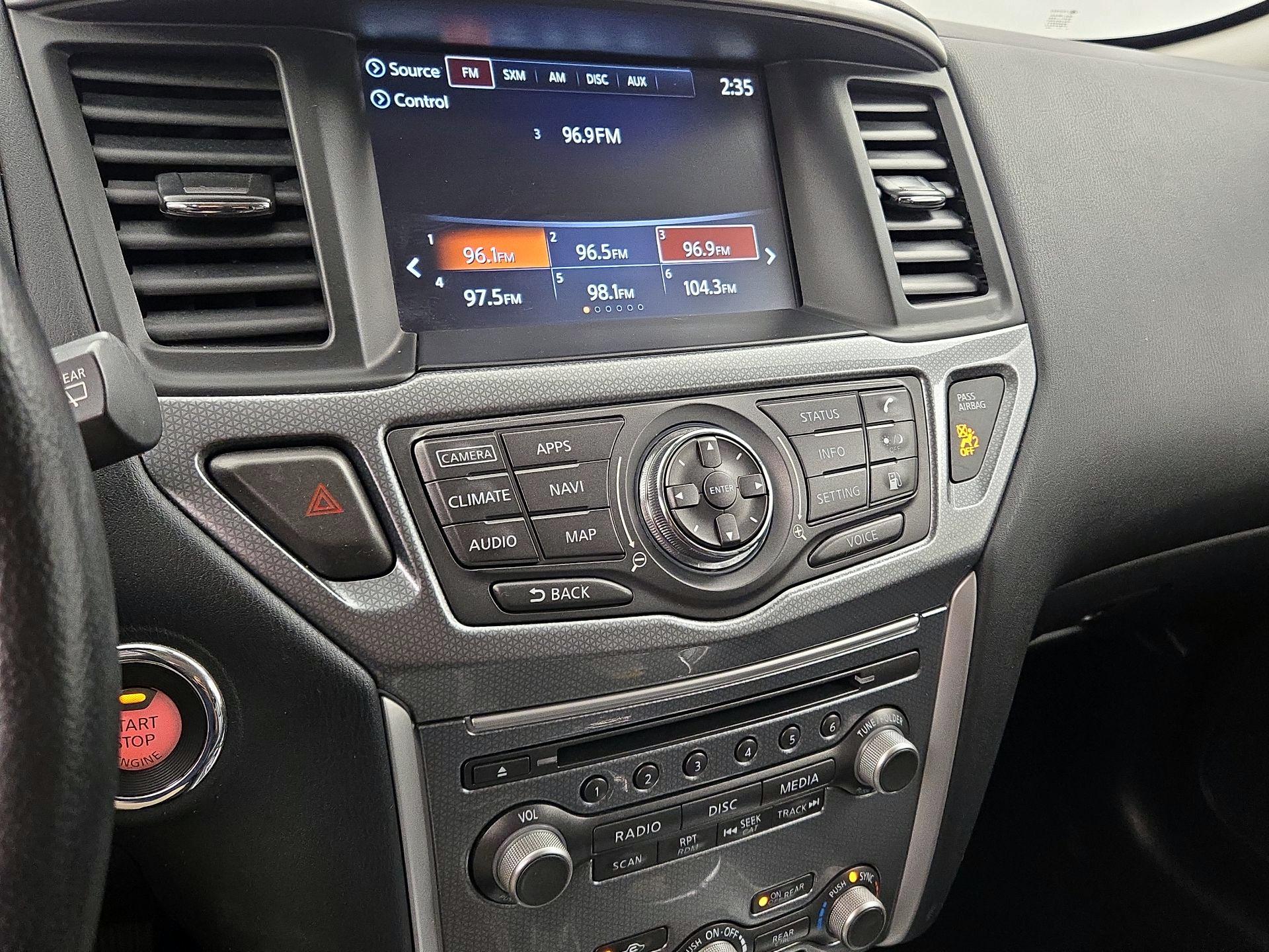 Thumbnail: 2020 Nissan Pathfinder - 16