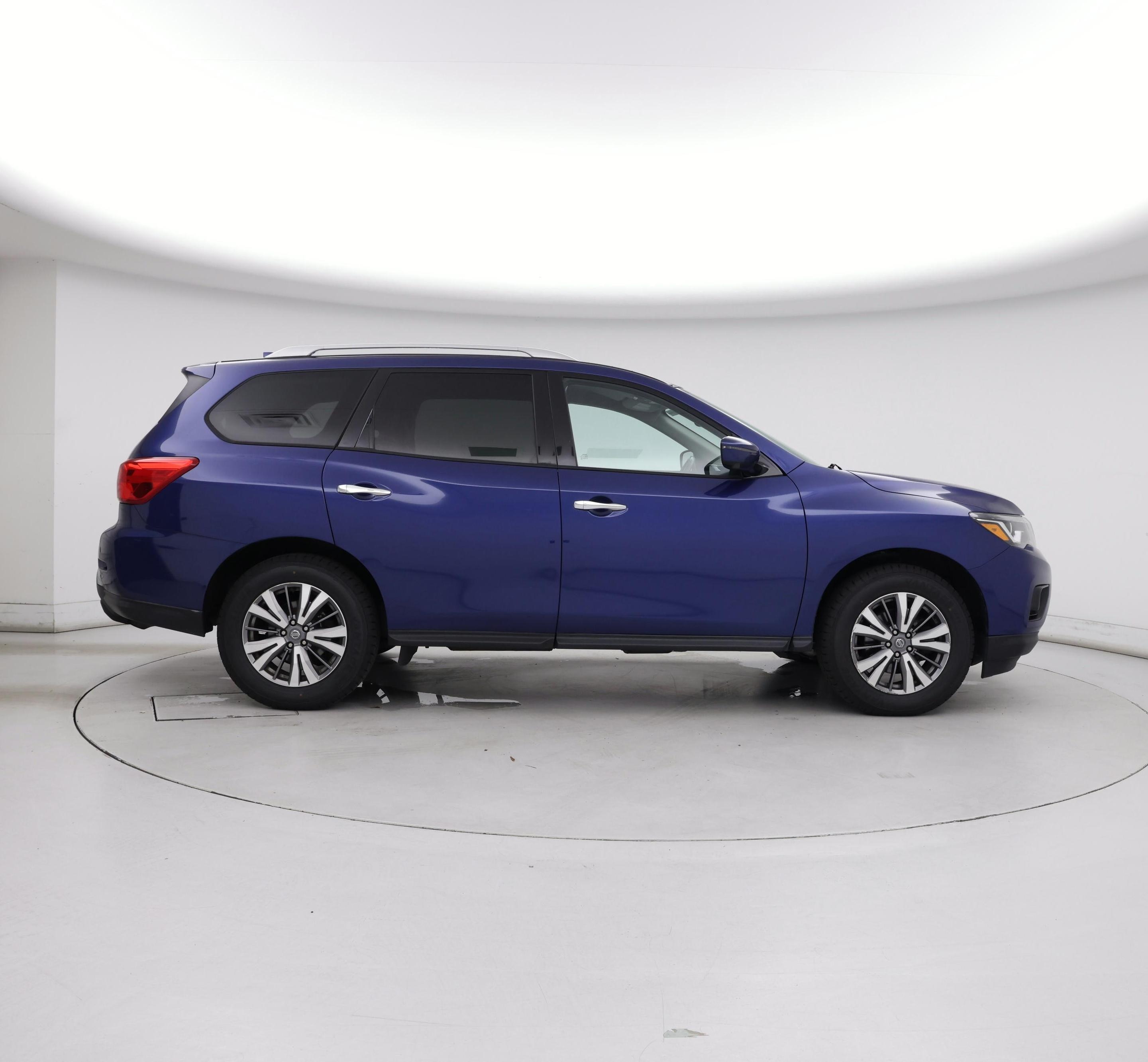 Thumbnail: 2020 Nissan Pathfinder - 7