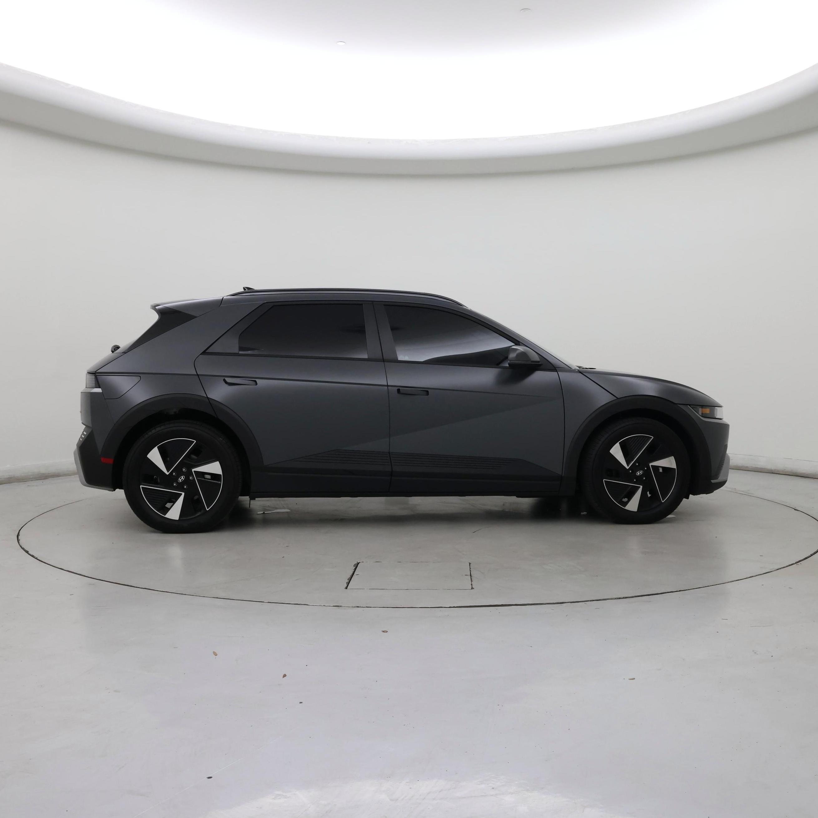 Thumbnail: 2025 Hyundai Ioniq 5 - 7