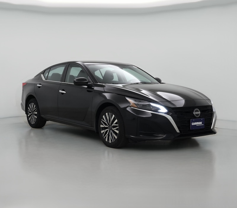 2023 Nissan Altima SV