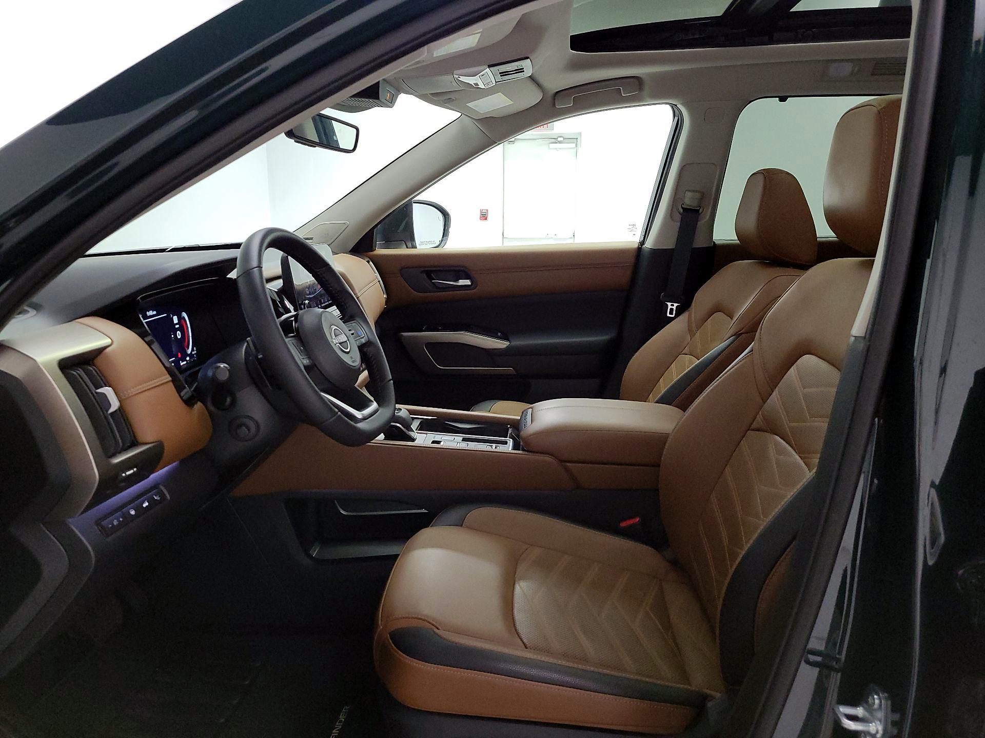Thumbnail: 2025 Nissan Pathfinder - 11