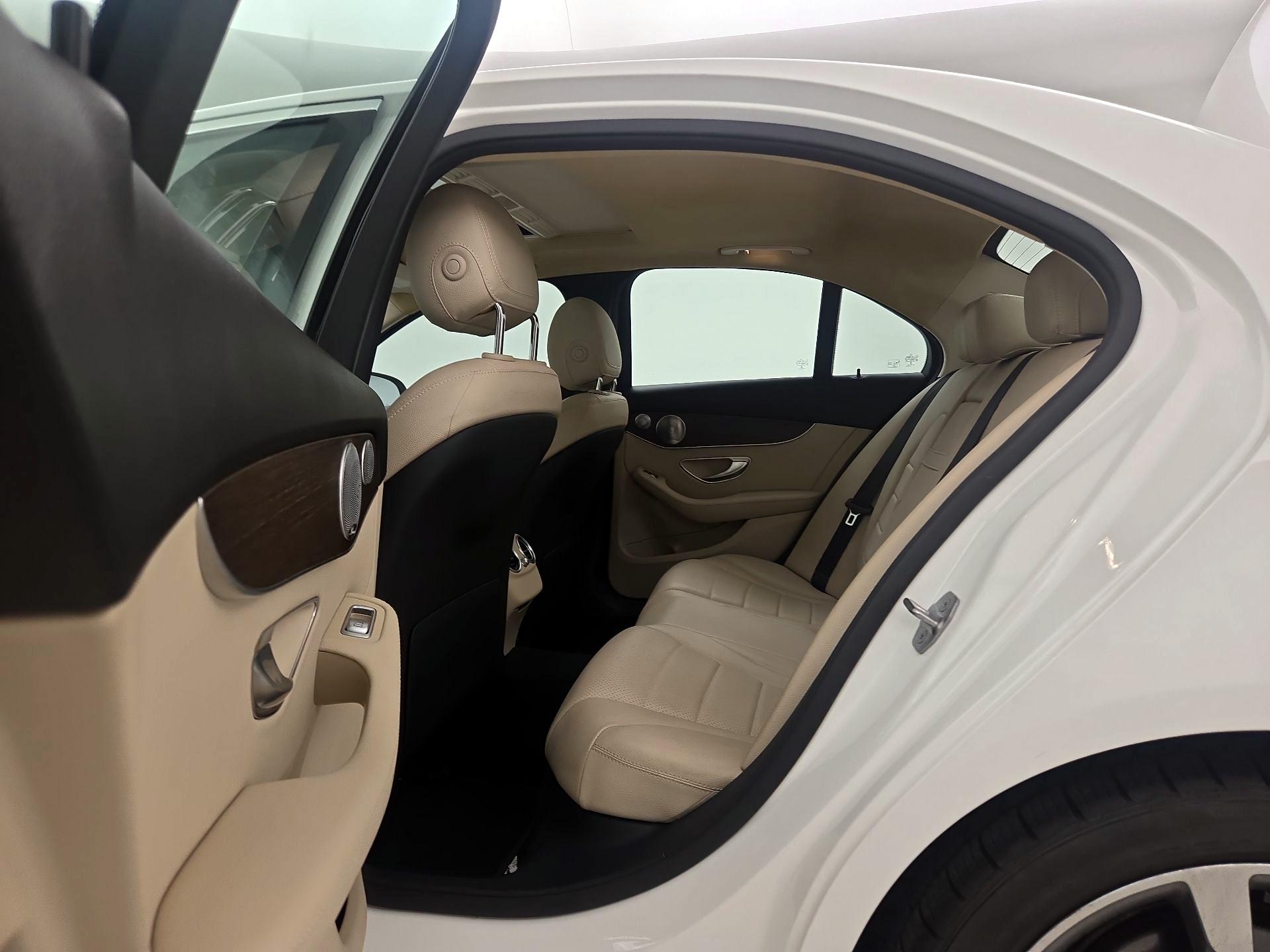 Thumbnail: 2019 Mercedes-Benz C-Class - 20