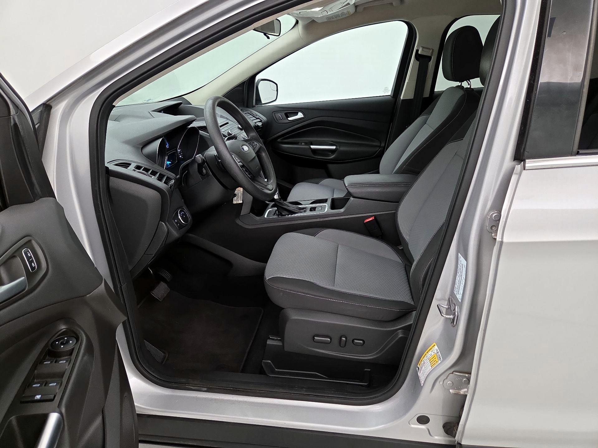Thumbnail: 2017 Ford Escape - 11