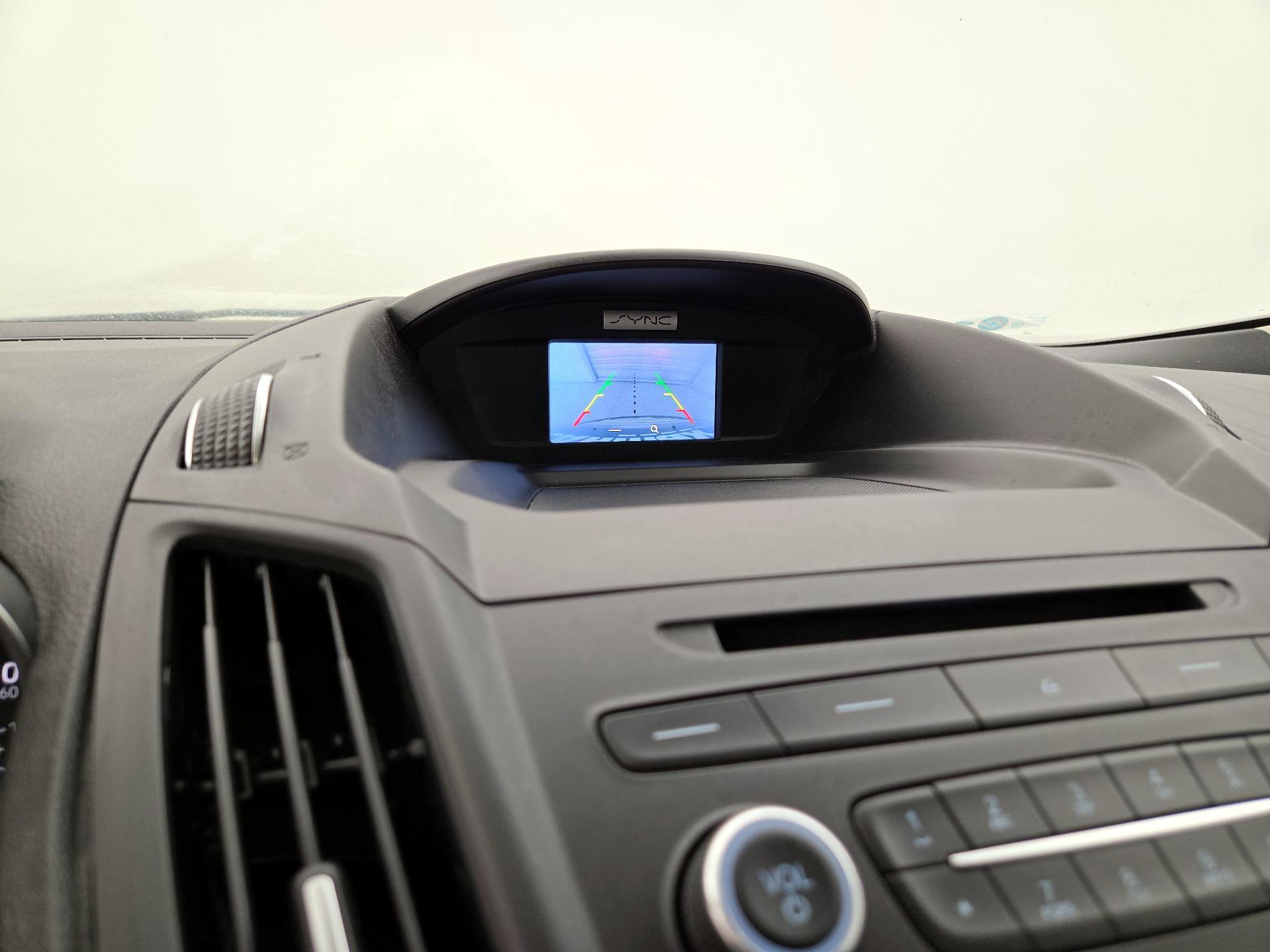 Thumbnail: 2017 Ford Escape - 14