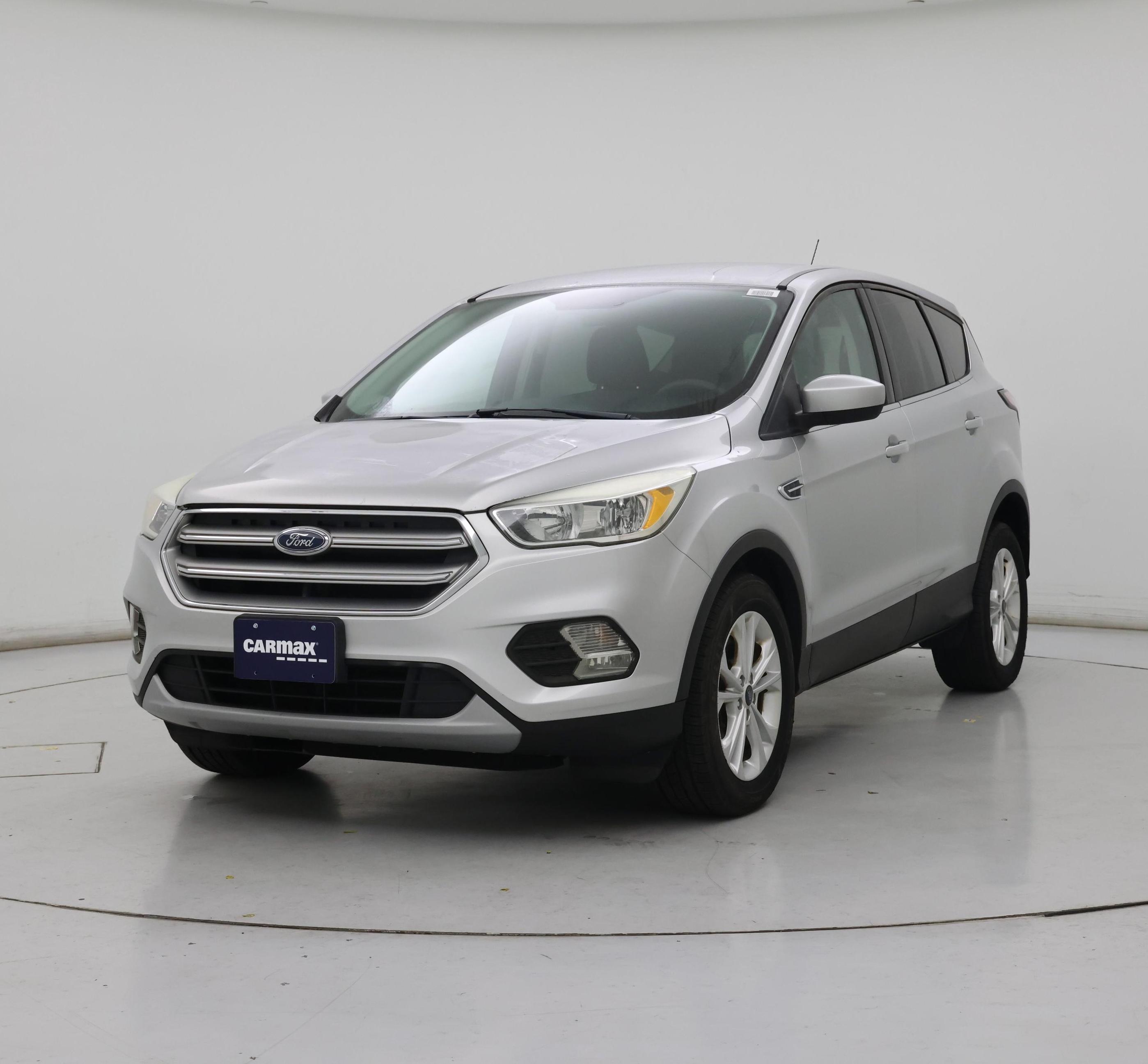 Thumbnail: 2017 Ford Escape - 4