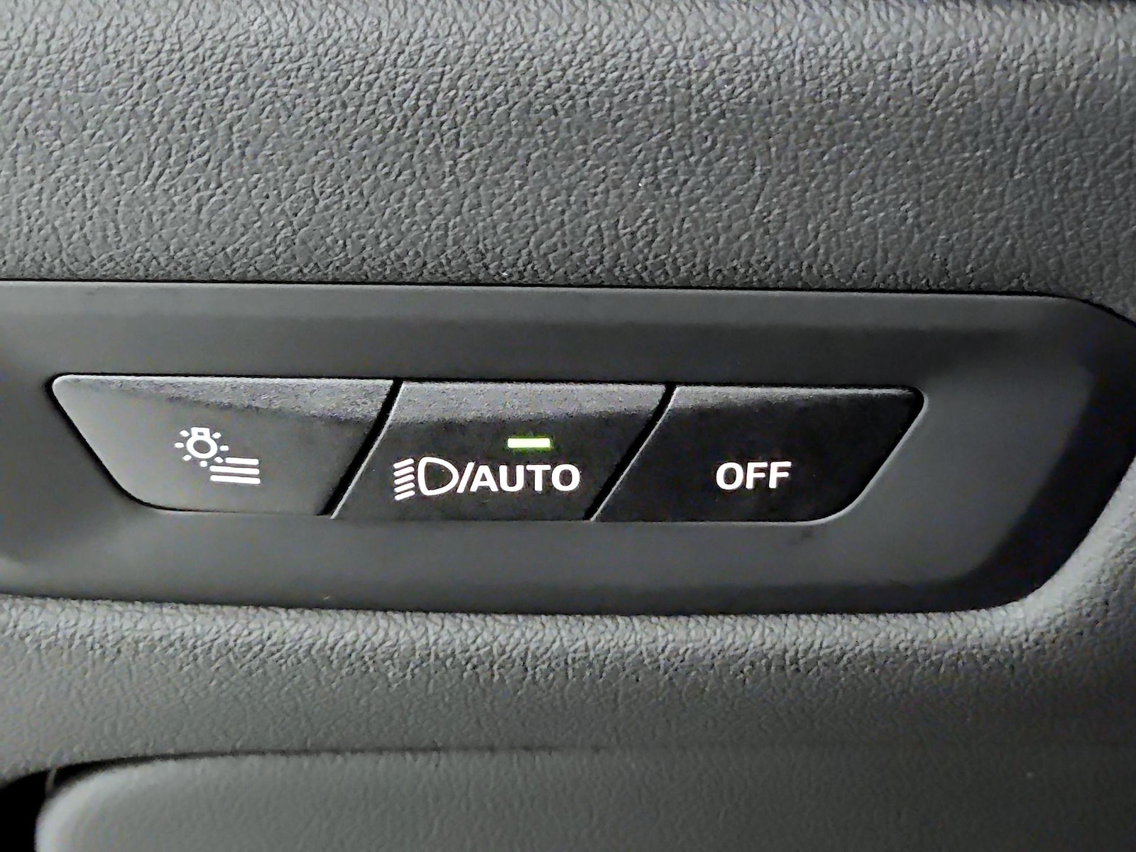 2025 BMW X5 40i - Photo 14