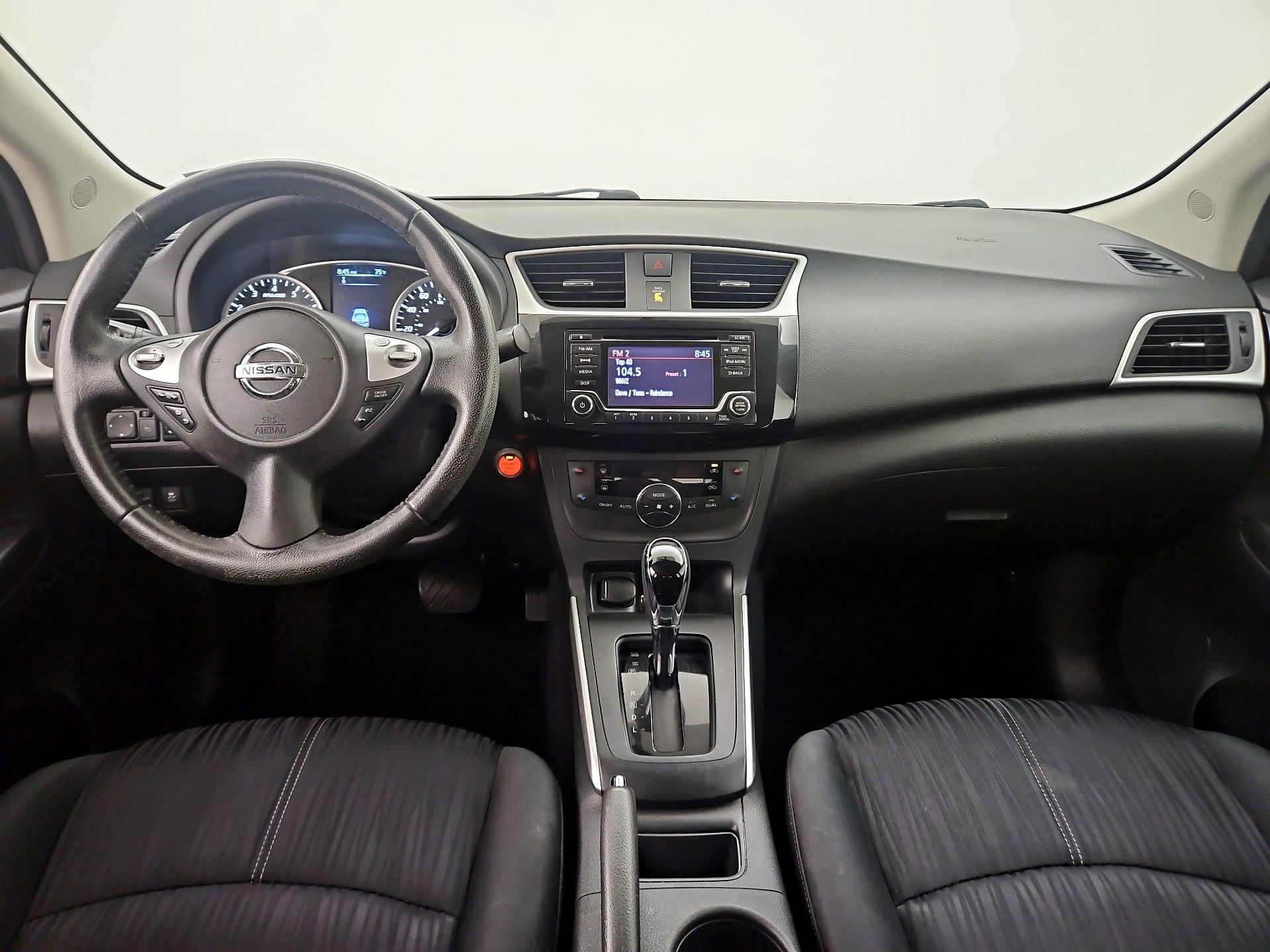 Thumbnail: 2018 Nissan Sentra - 9