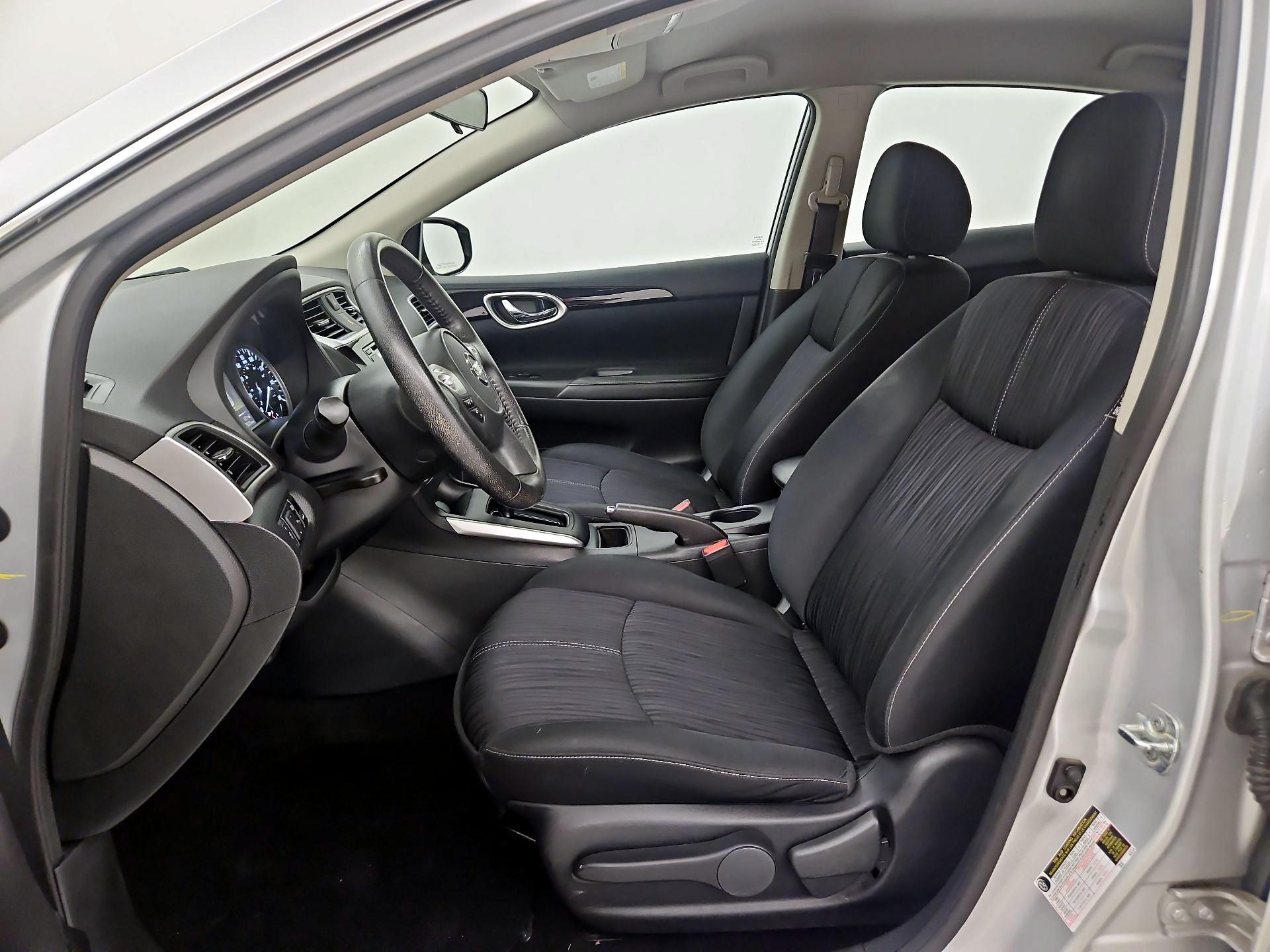 Thumbnail: 2018 Nissan Sentra - 11