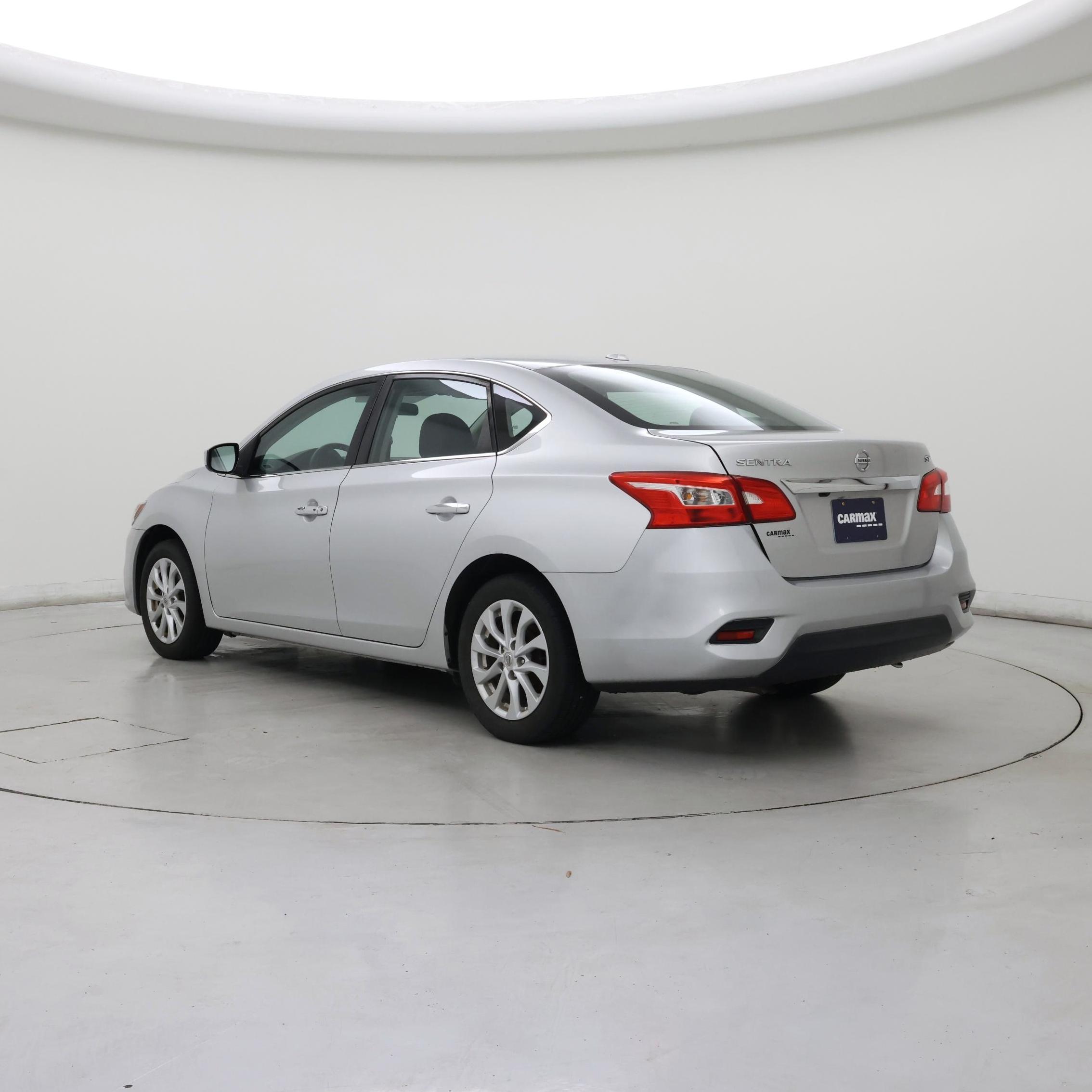 Thumbnail: 2018 Nissan Sentra - 2