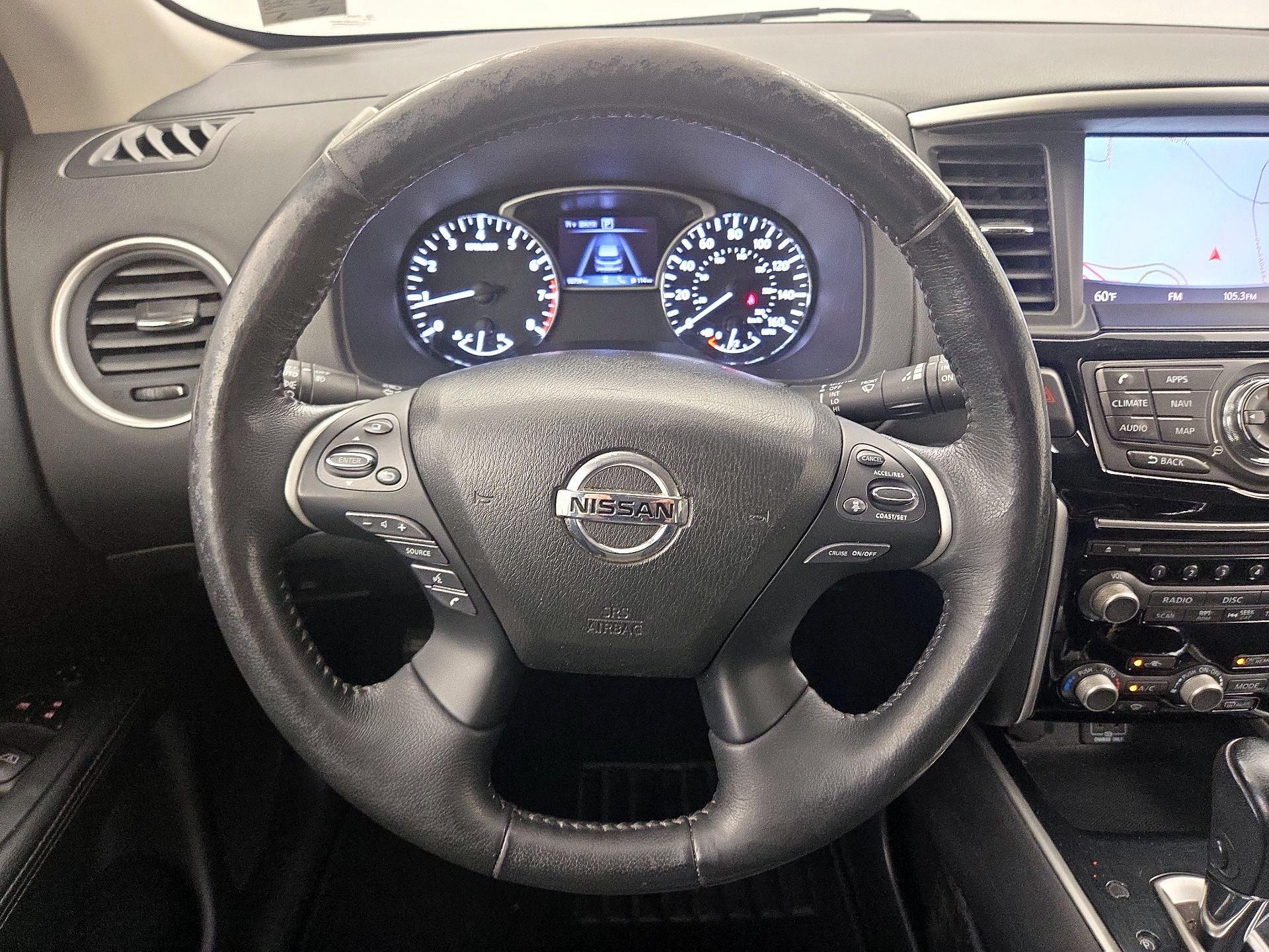 Thumbnail: 2018 Nissan Pathfinder - 10