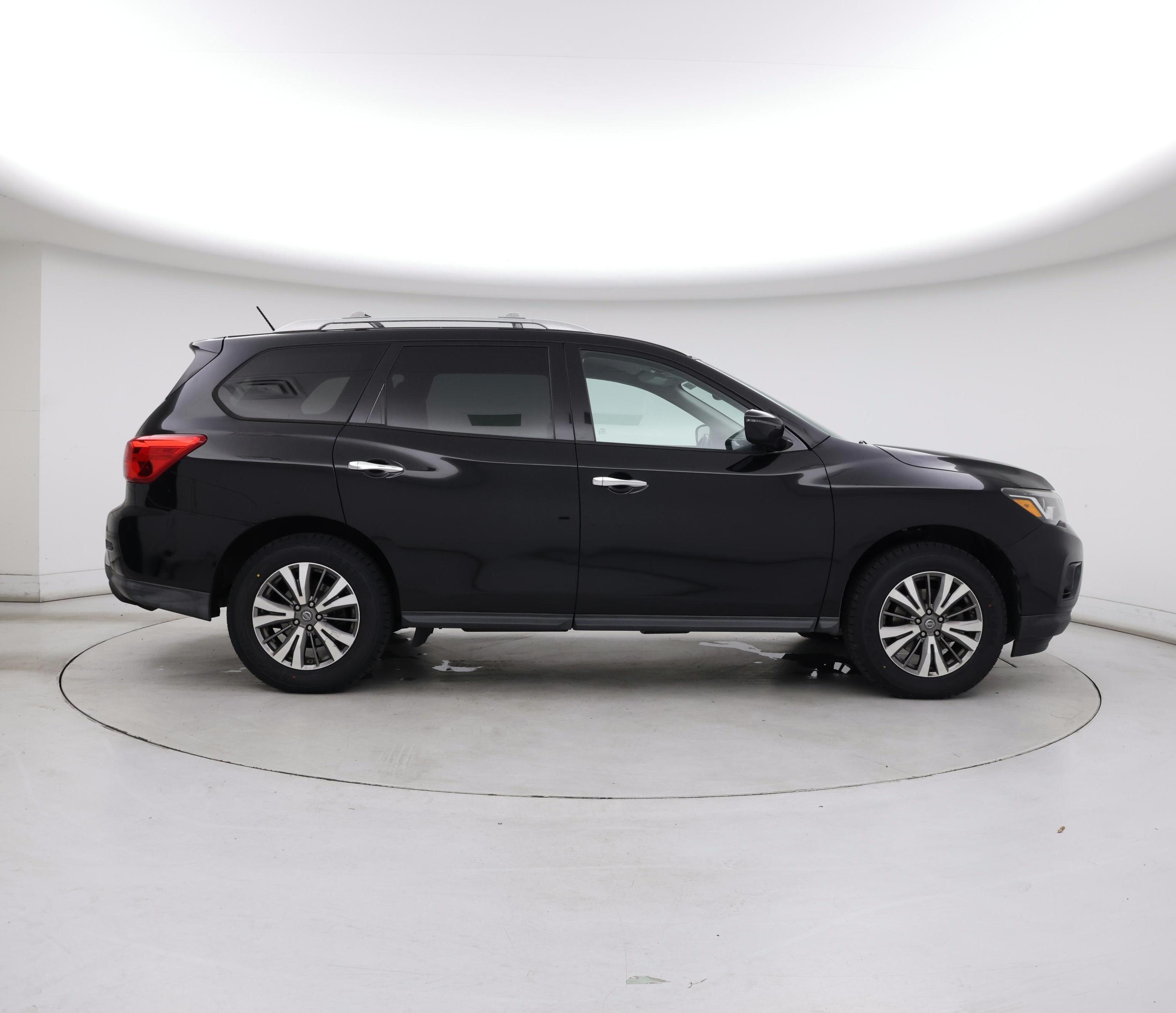 Thumbnail: 2018 Nissan Pathfinder - 7