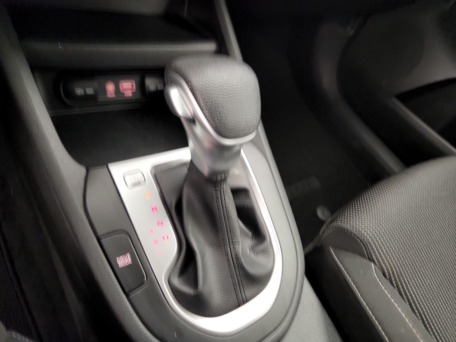 Thumbnail: 2020 Kia Forte - 15