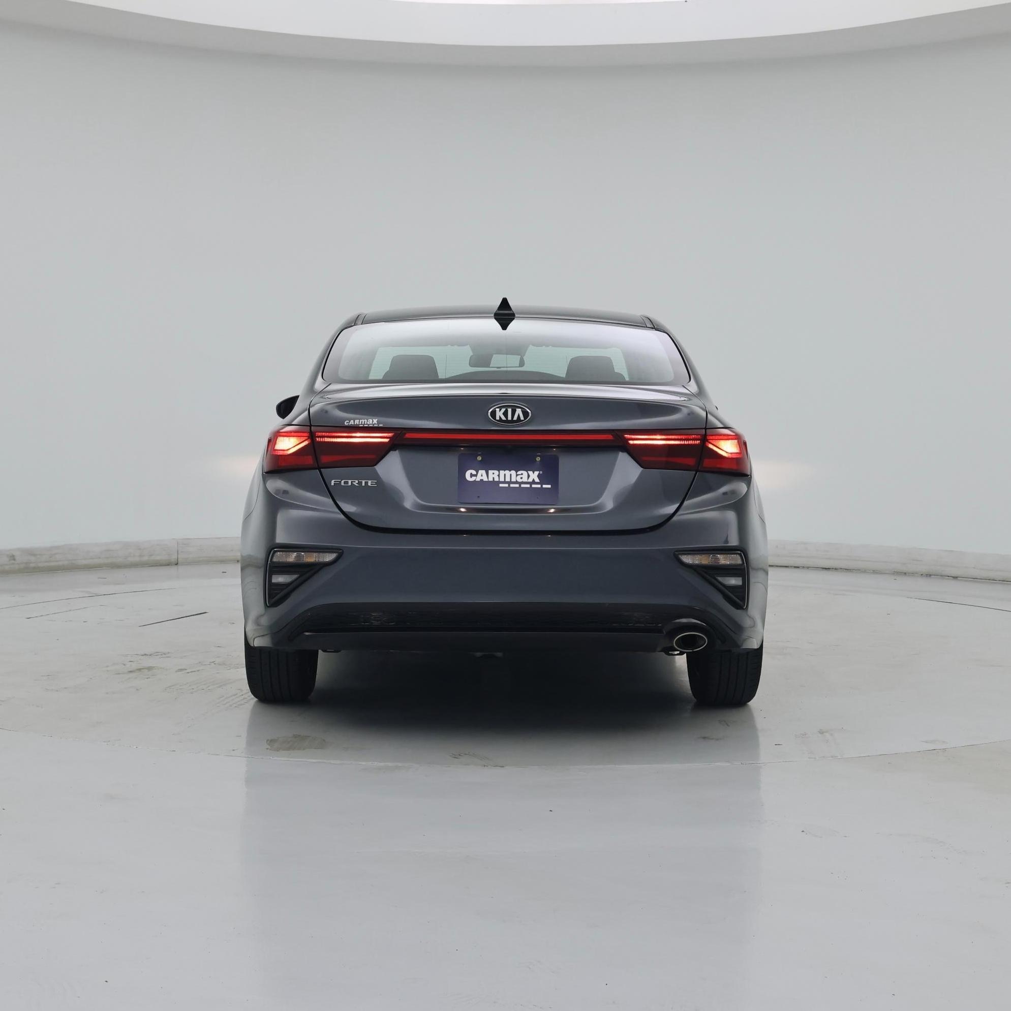 Thumbnail: 2020 Kia Forte - 6
