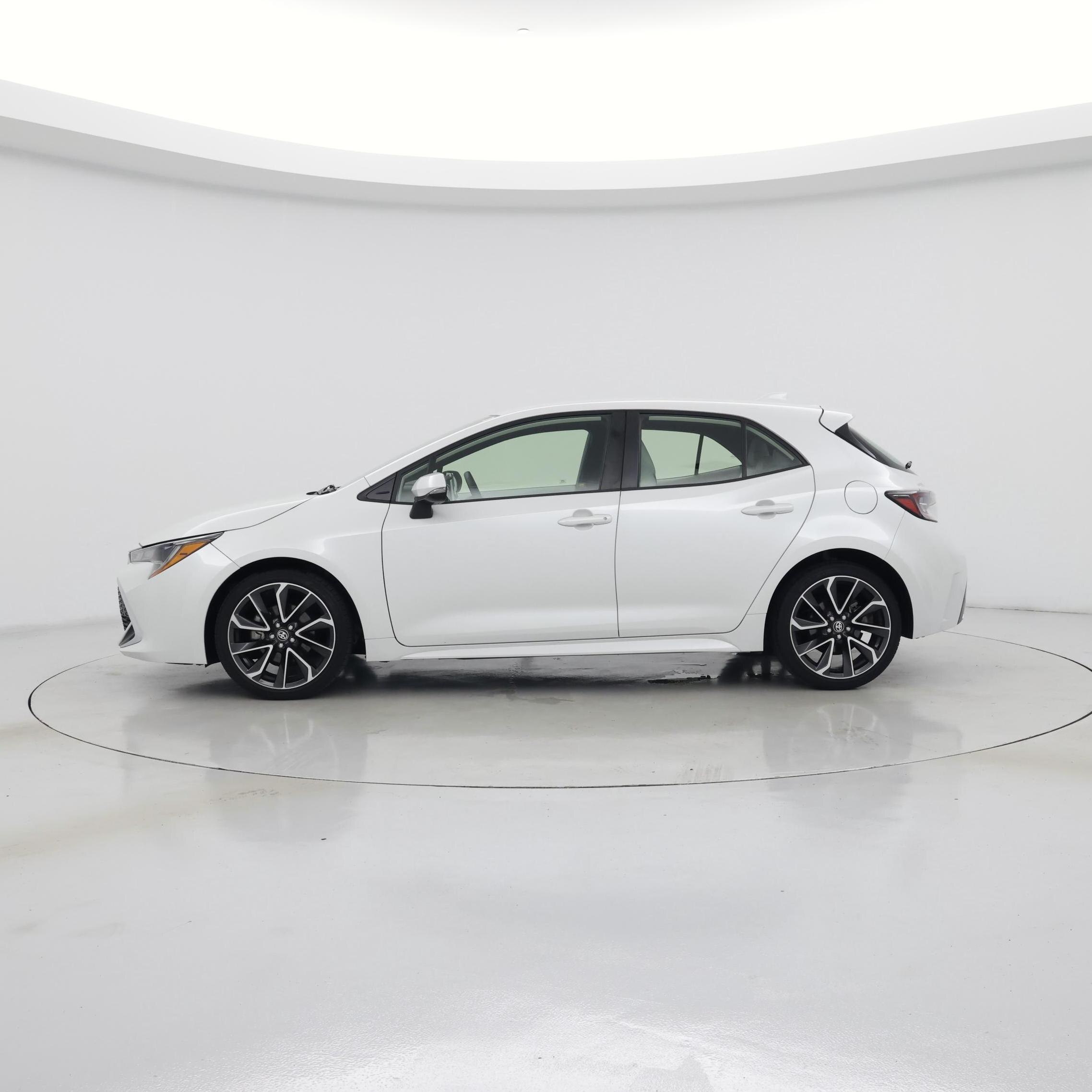 Thumbnail: 2021 Toyota Corolla - 3